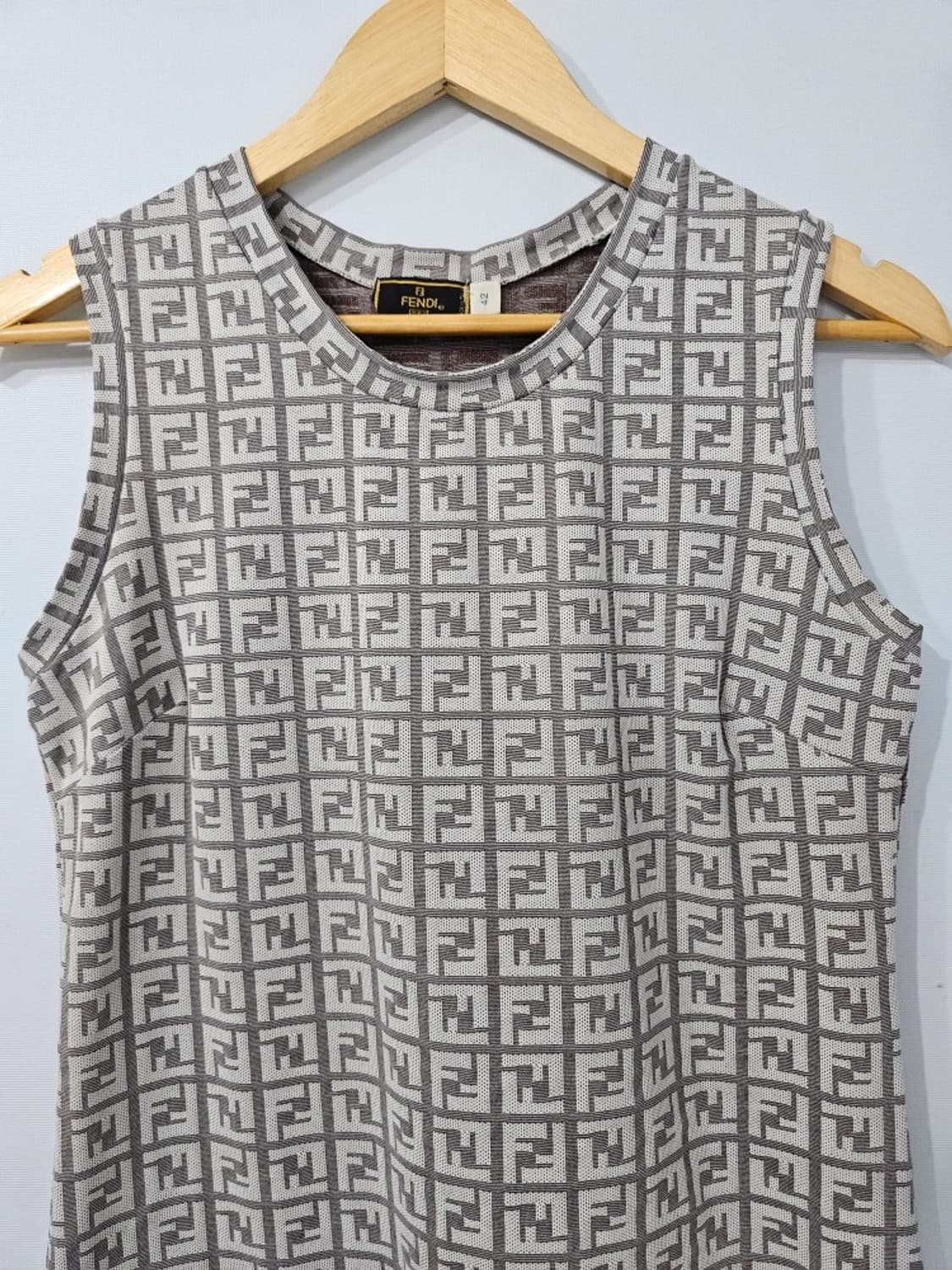 정품 FENDI 펜디 FF 주카 슬리브리스 원피스 66 상품이미지4
