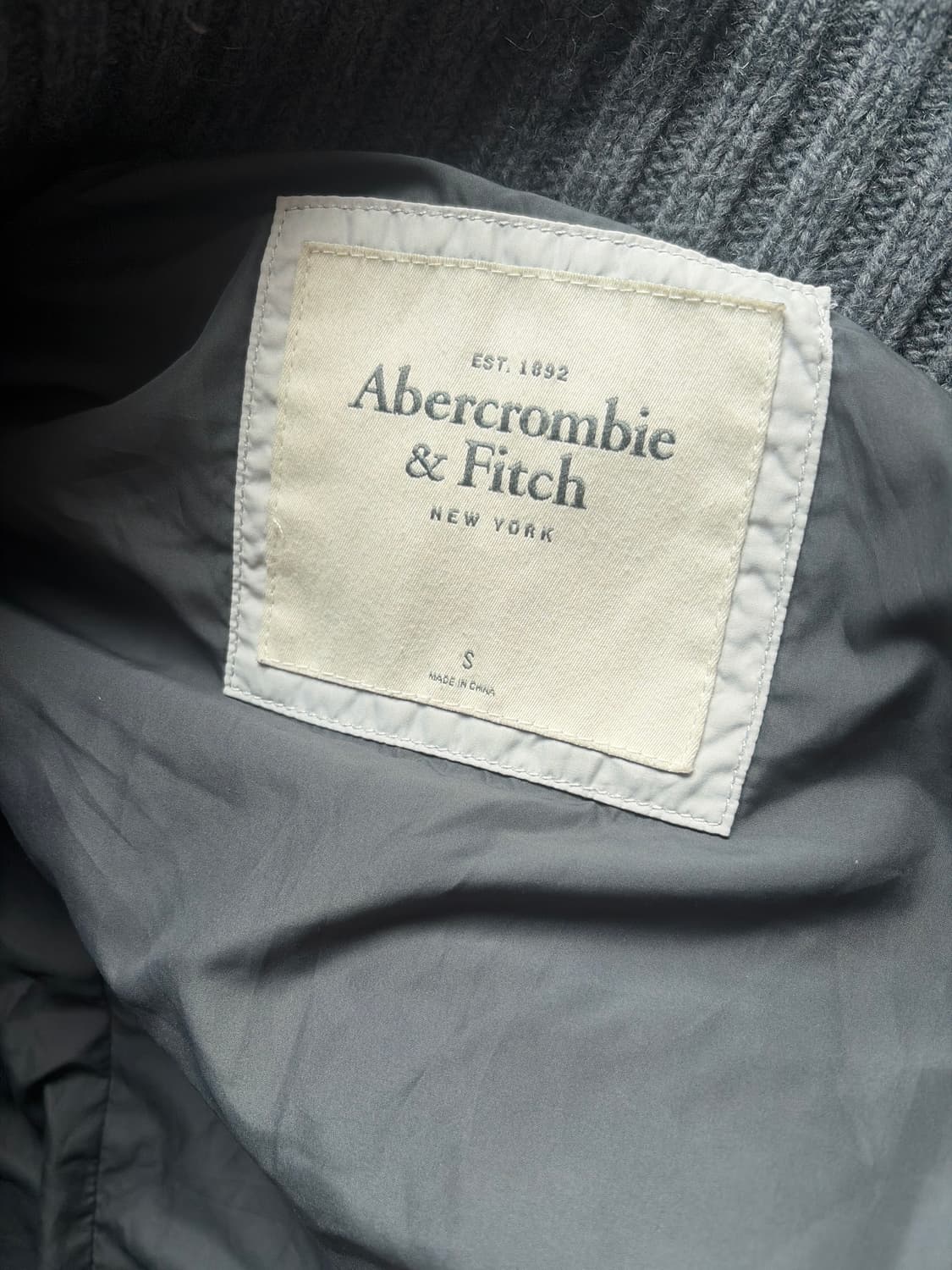 아베크롬비 딱붙 패딩 S 상품이미지2