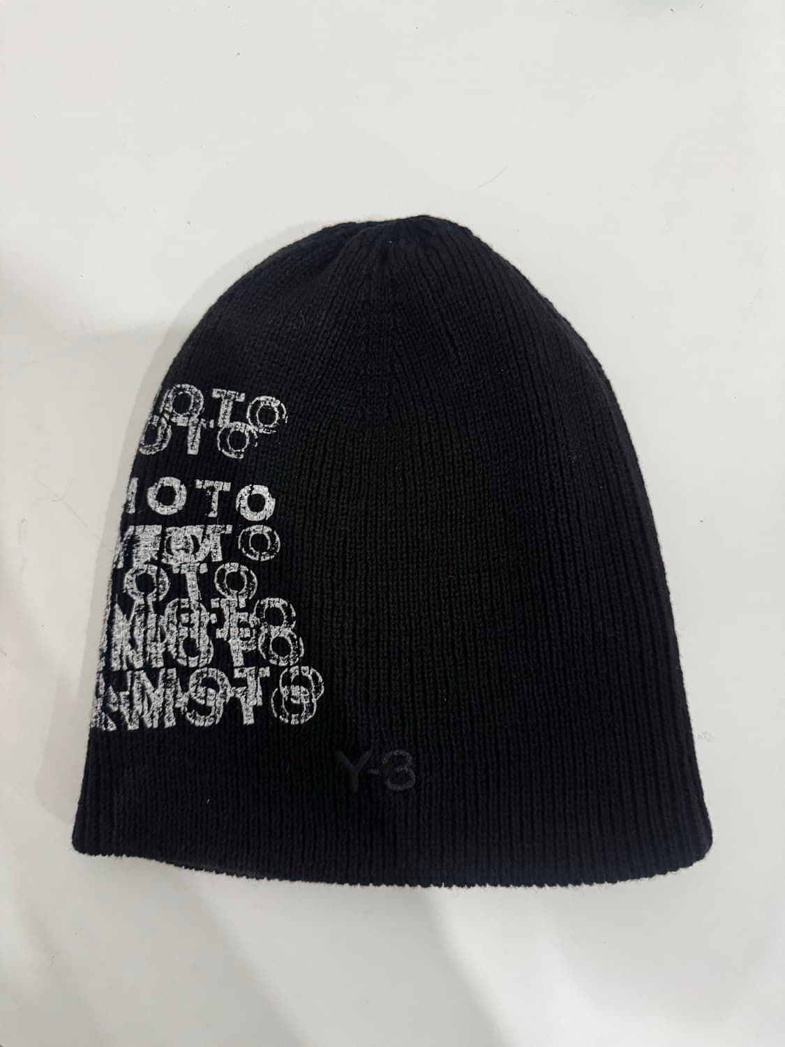 Y-3 그래픽 비니 (극미중고) 상품이미지2