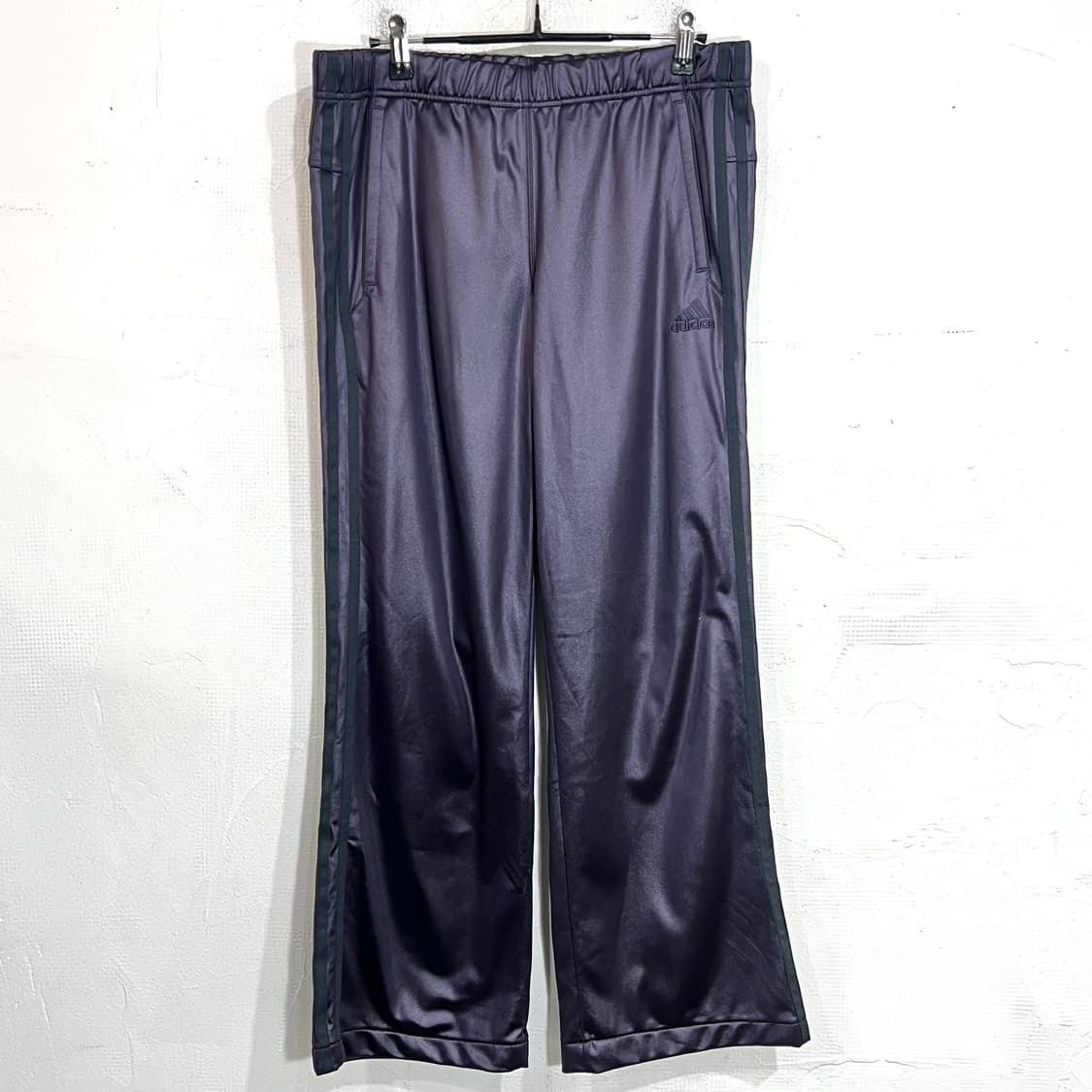 아디다스 글로시 y2k 트랙팬츠 상품이미지2