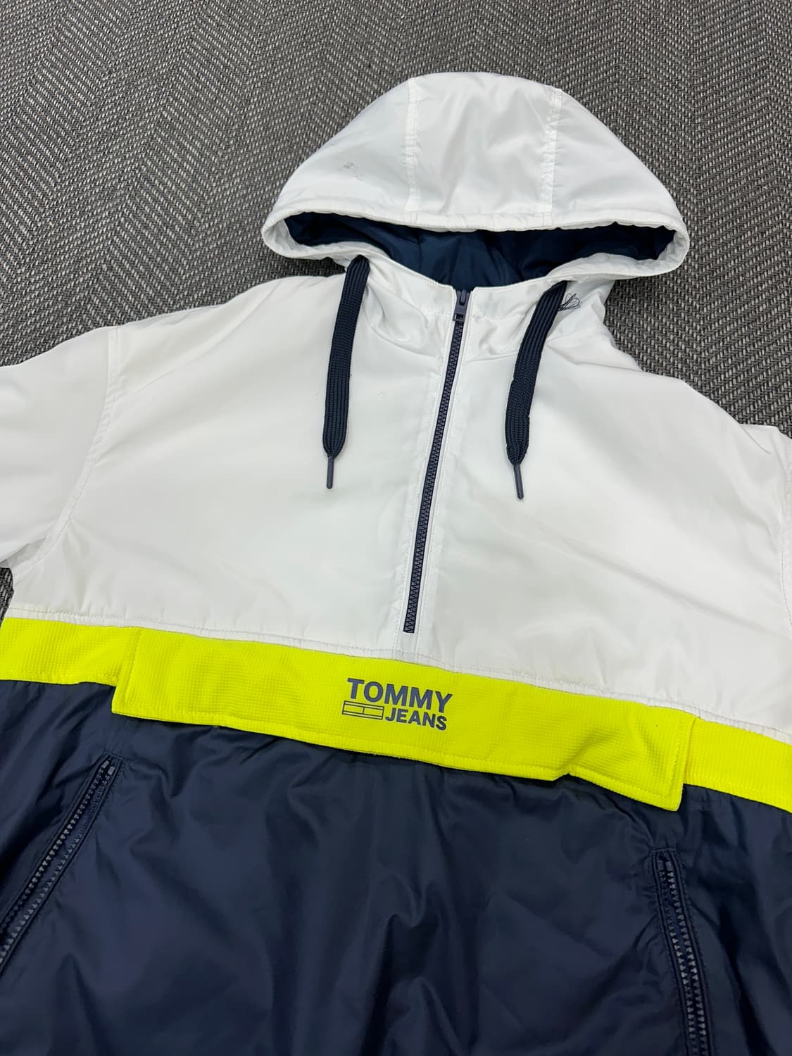 타미힐피거 반집업 후드 패딩 상품이미지4