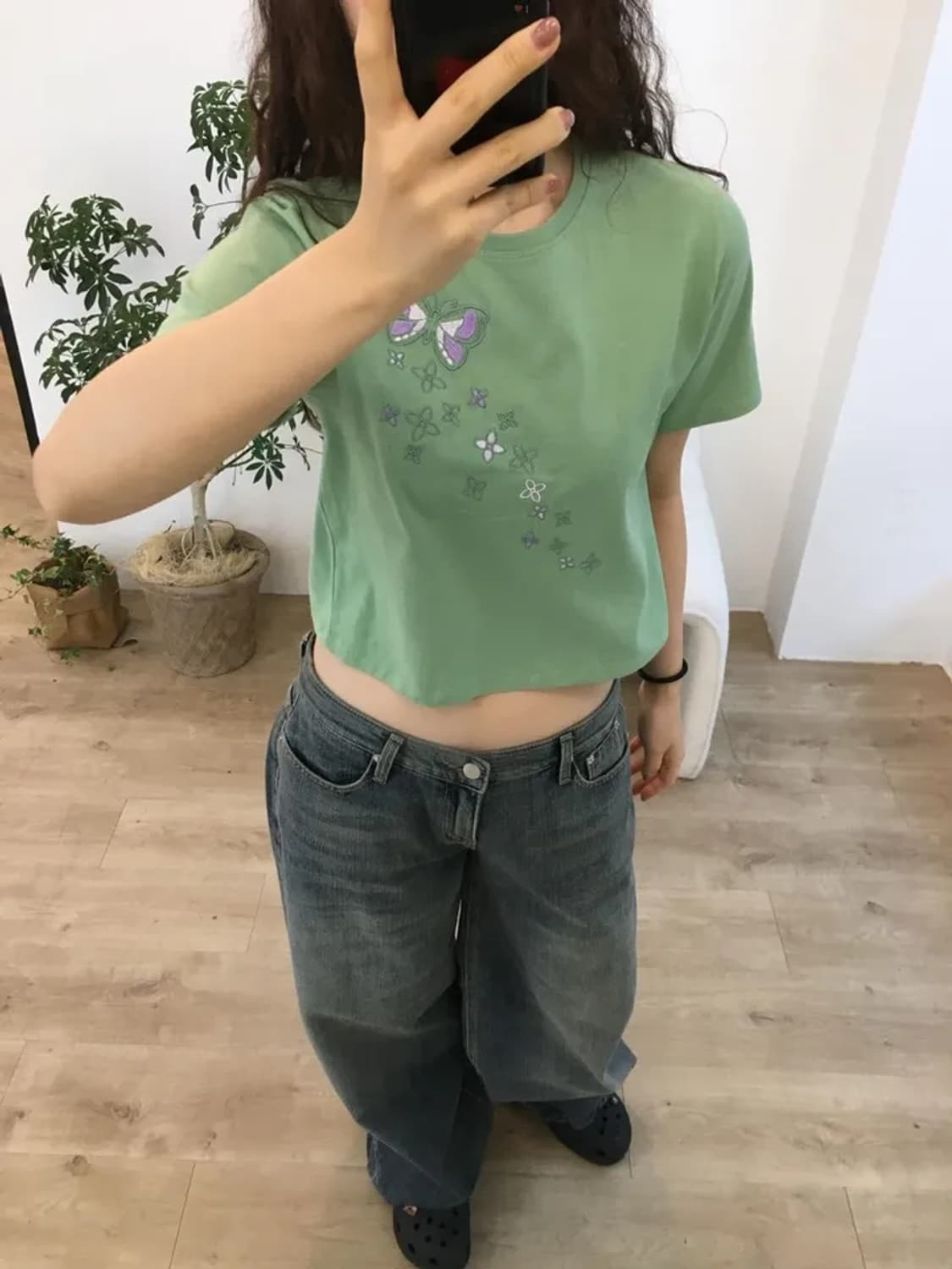 만원급처! 자수 나비 반팔티 상품이미지1