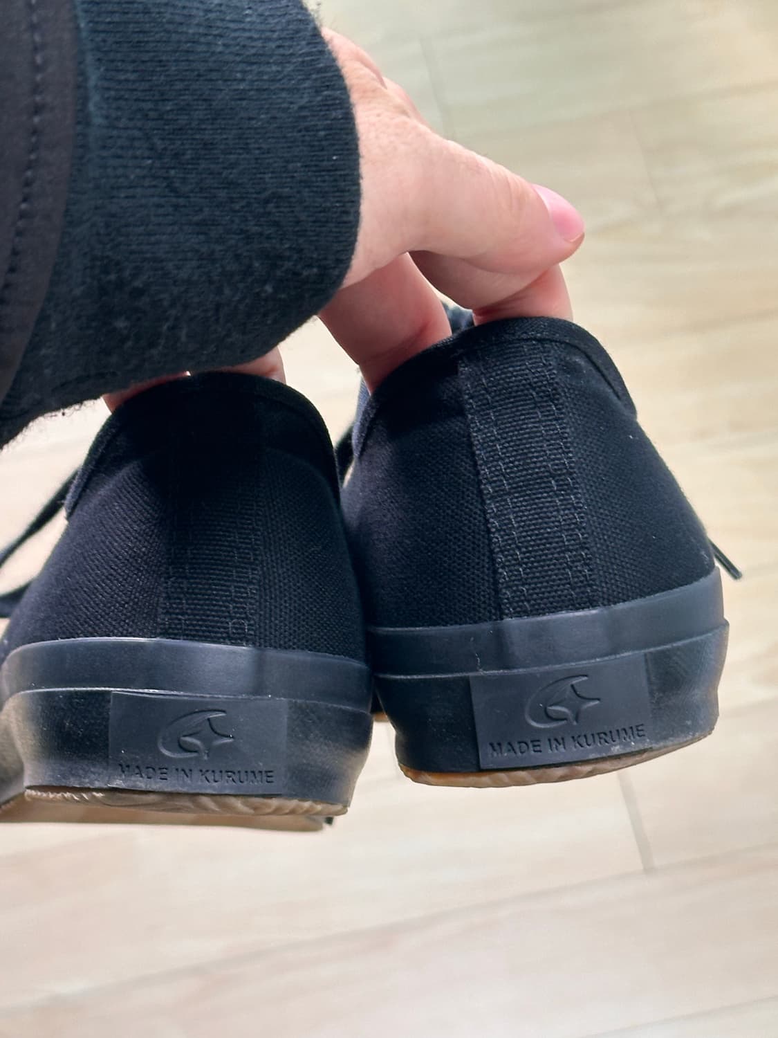 문스타 스니커즈 275 상품이미지3