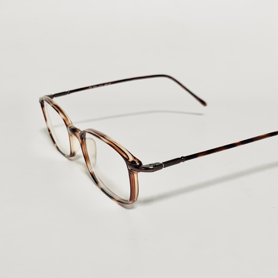 975 빈티지 데드스탁 안경테 레트로 뿔테 블루라이트 차단 남녀공용 상품이미지5