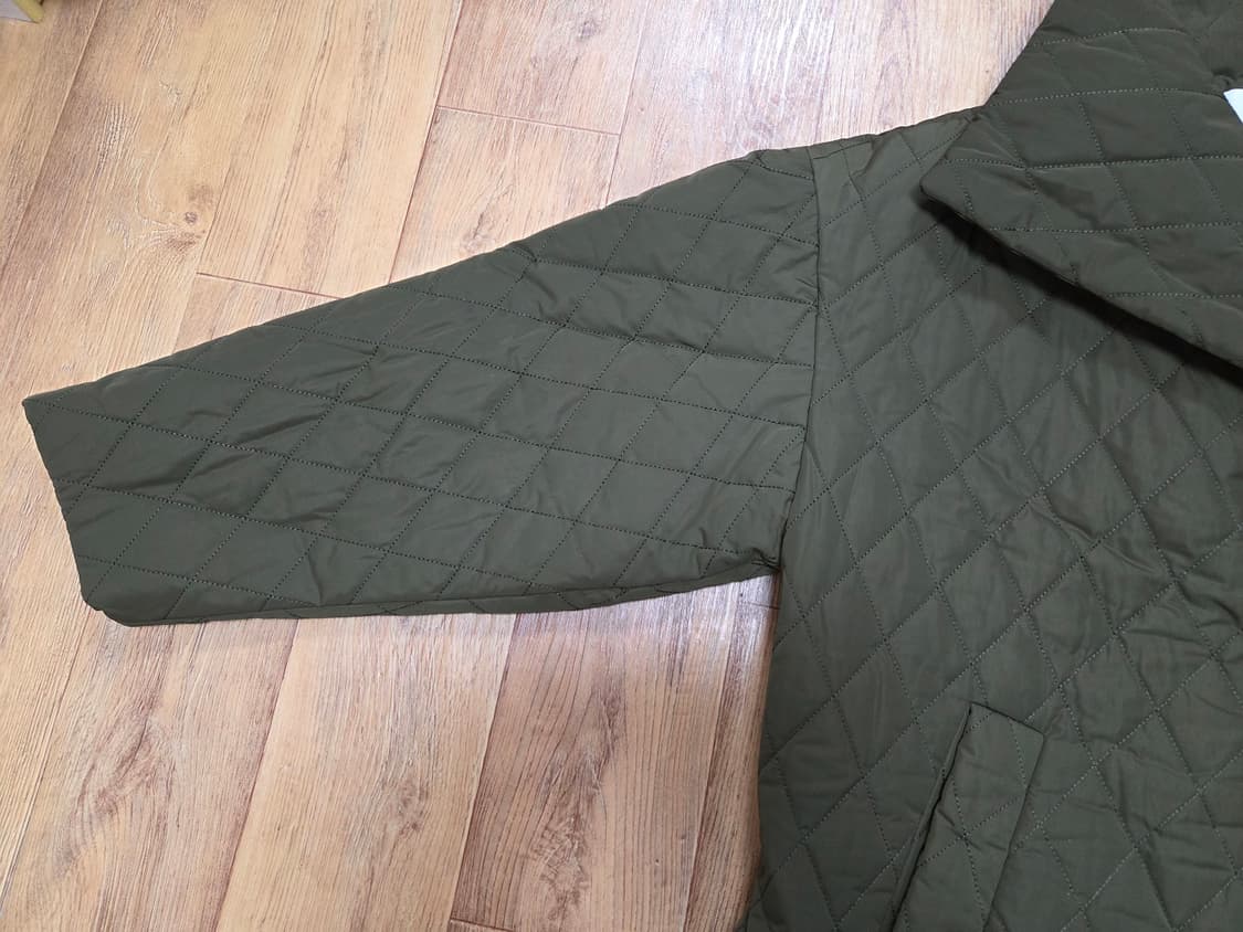 에콘(EKON) 패디드 다이아몬드 퀼팅코트 프리사이즈 상품이미지8