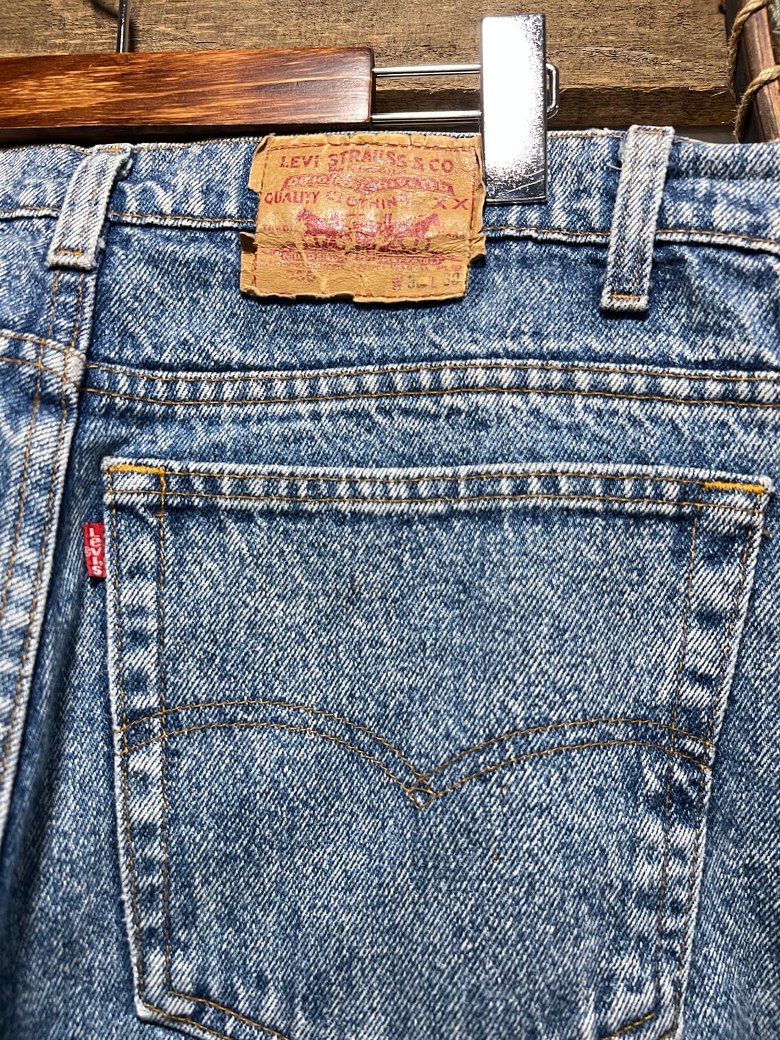 [38]90's 리바이스 USA Made 550 빈티지 워싱 데님 팬츠 상품이미지5