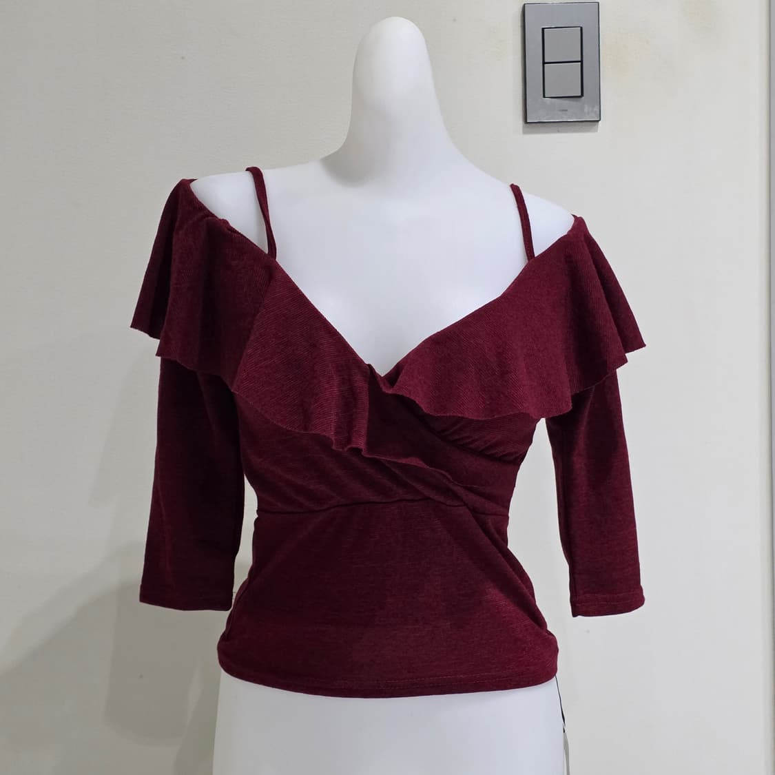 빈티지)버건디 오네갸루st 프릴 오프숄더 섹시 블라우스 상품이미지1