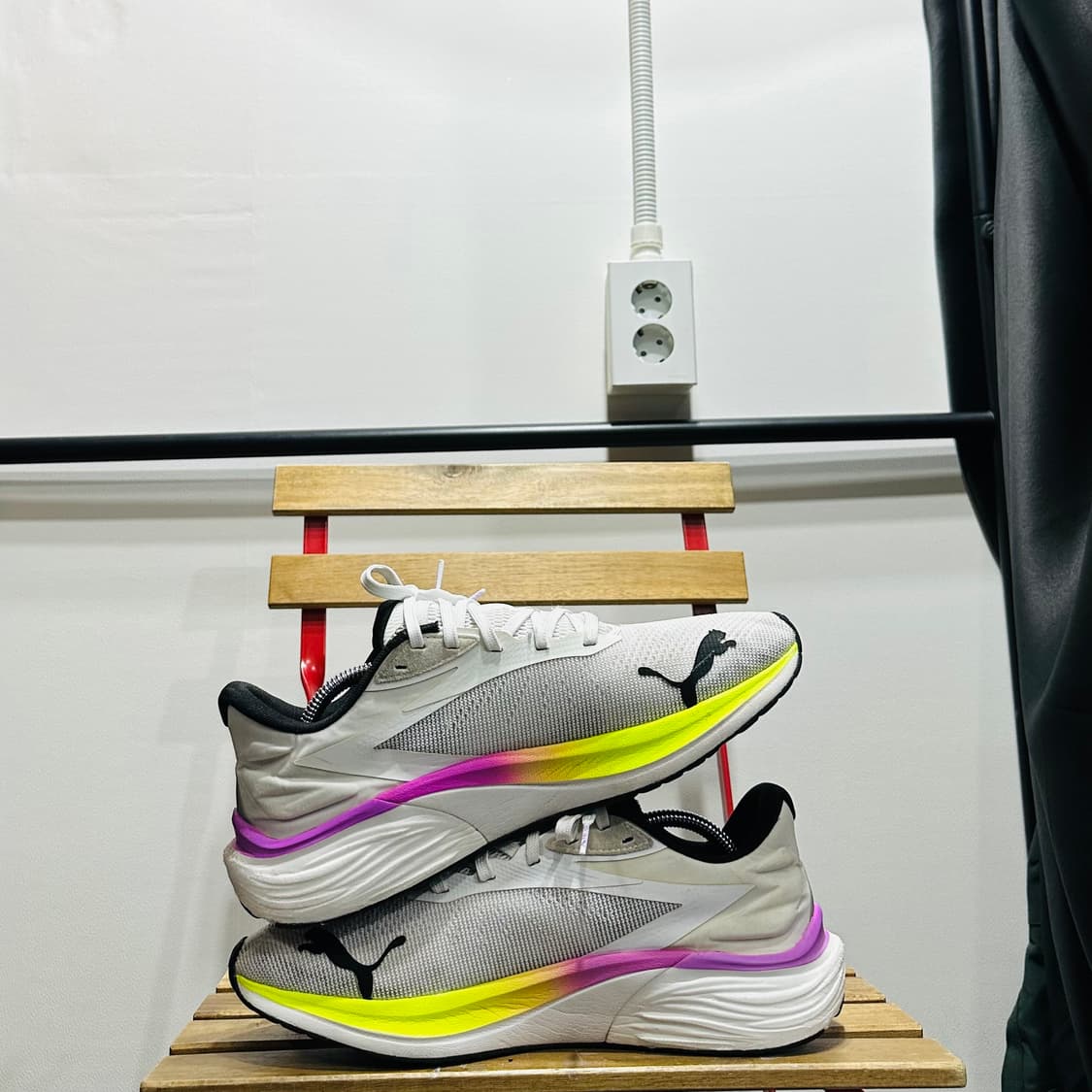 285) 푸마 런닝화 남성 남자 운동화 일렉트리파이 나이트로 4 상품이미지6