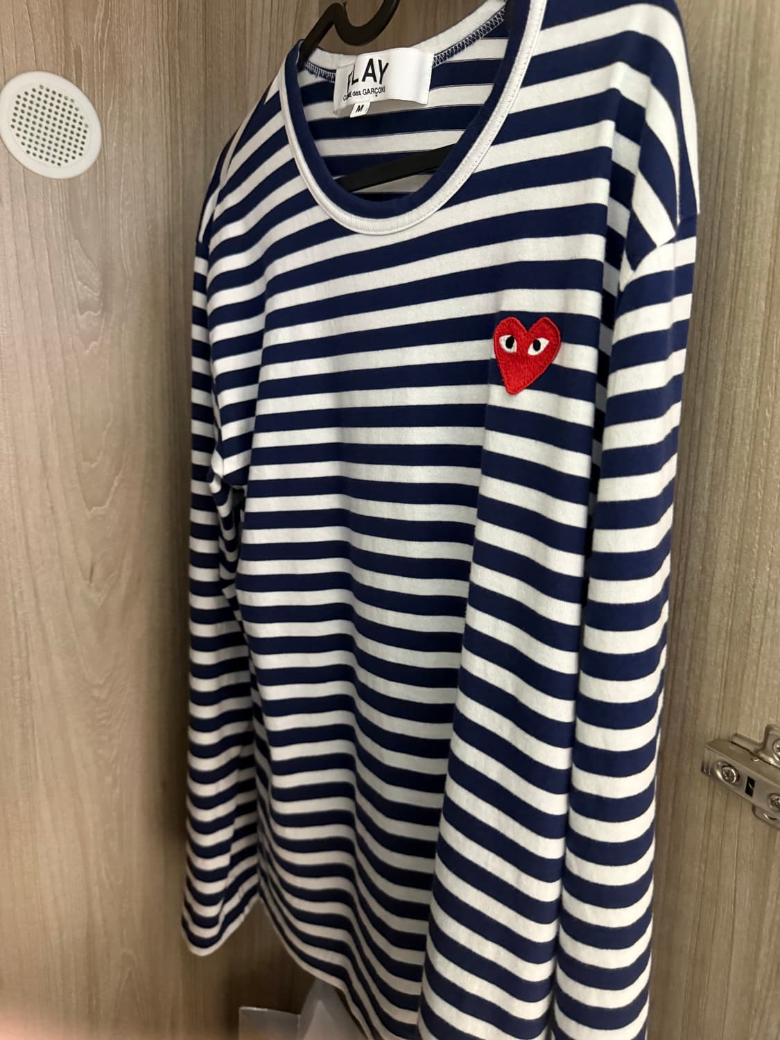 꼼데가르송 네이비 스트라이프 티셔츠 상품이미지1