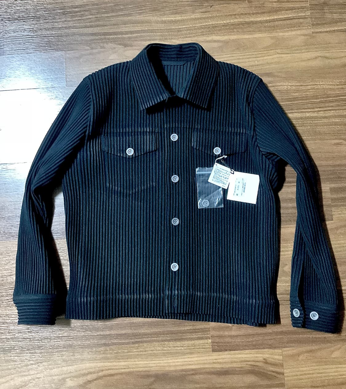 이세이미야케 옴므 플리세 울라이크 트러커 자켓 2 택포함 상품이미지5