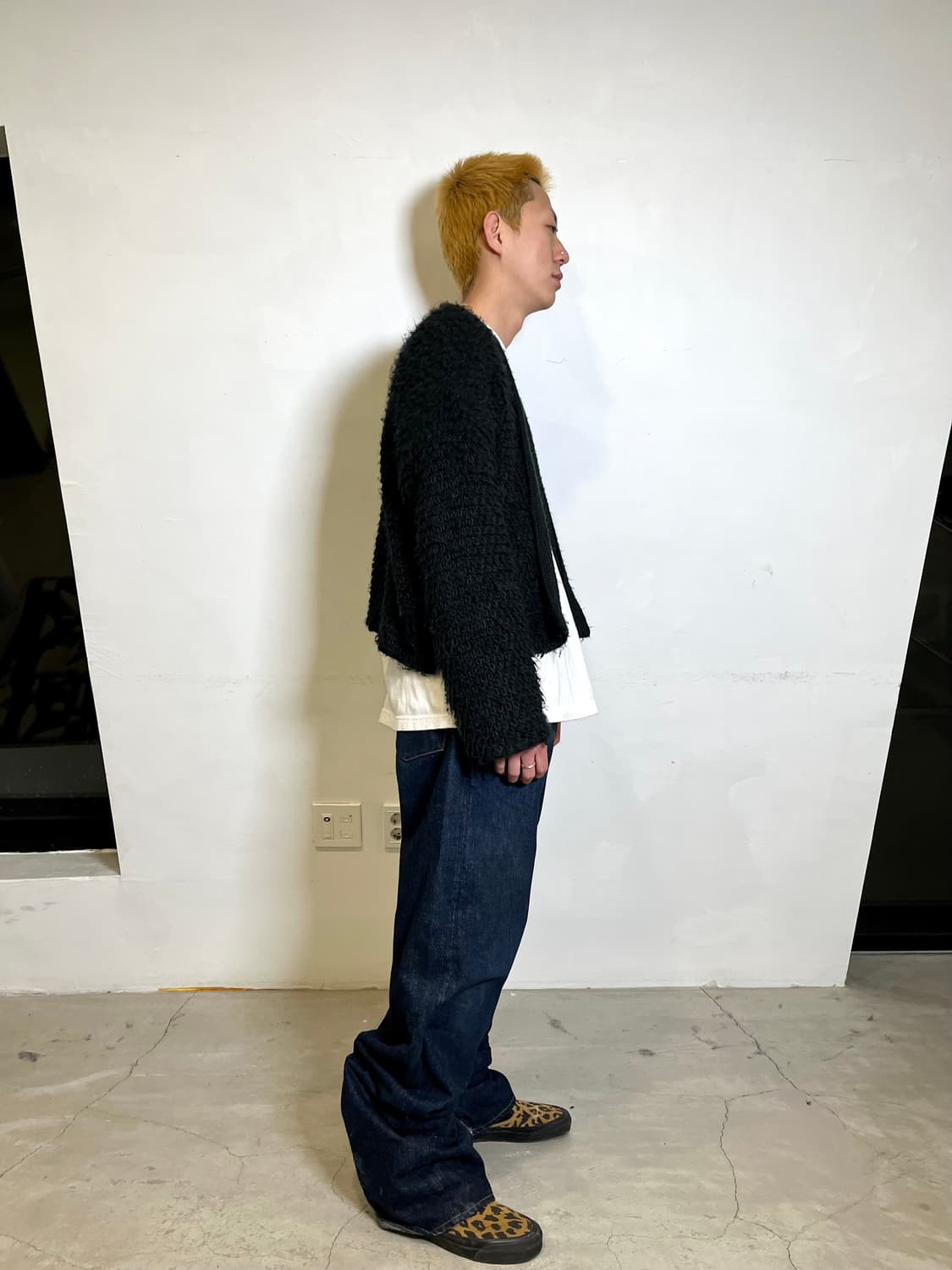 Acrylic Black Cardigan 상품이미지7