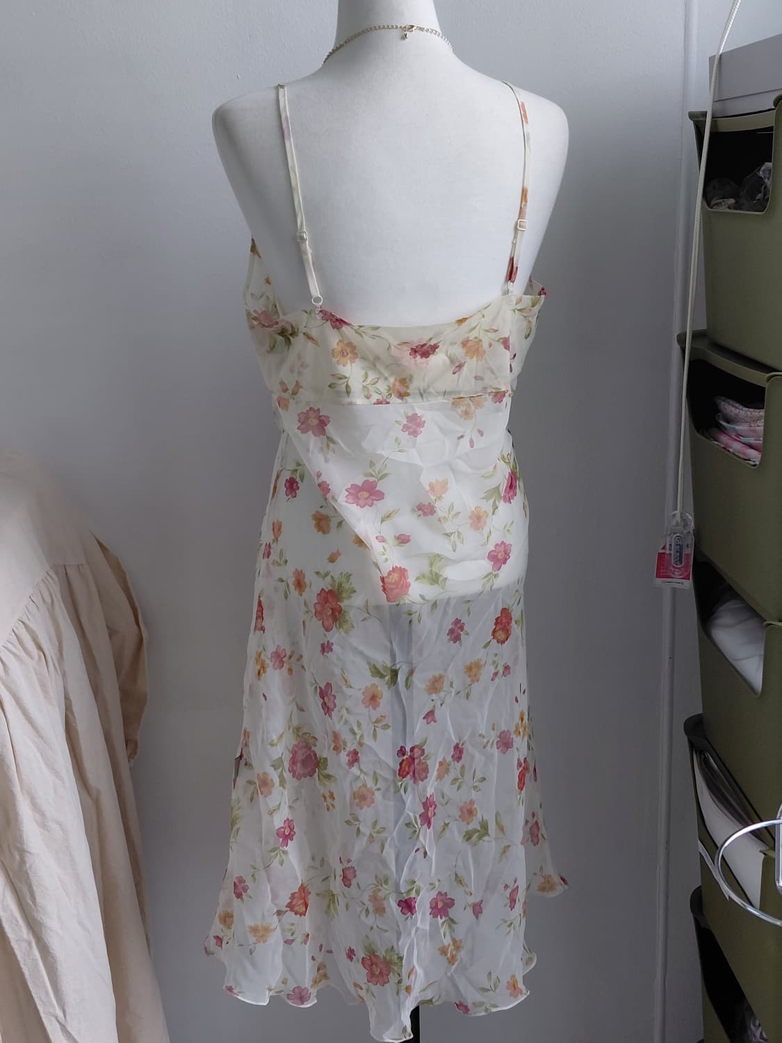 [빈티지] 플라워 패턴 쉬폰 끈나시 원피스 앙드레김 상품이미지3