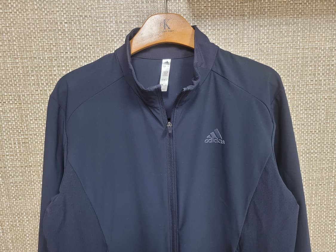 L 100사이즈 아디다스 경량 자켓 바람막이  상품이미지2