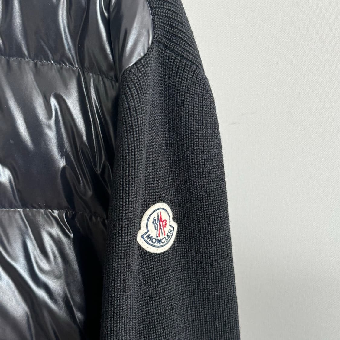 (XL) 몽클레어 유광 니트패딩 신형 상품이미지4