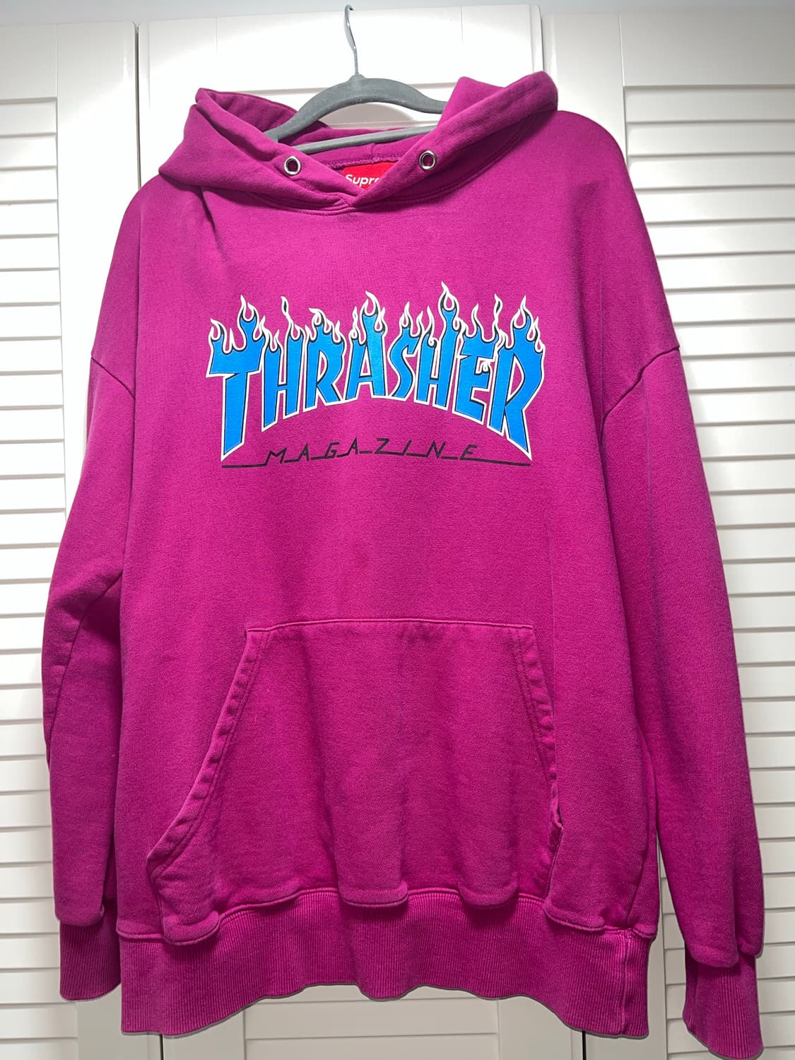 슈프림 x 트레셔 후드 스웨트셔츠 상품이미지1