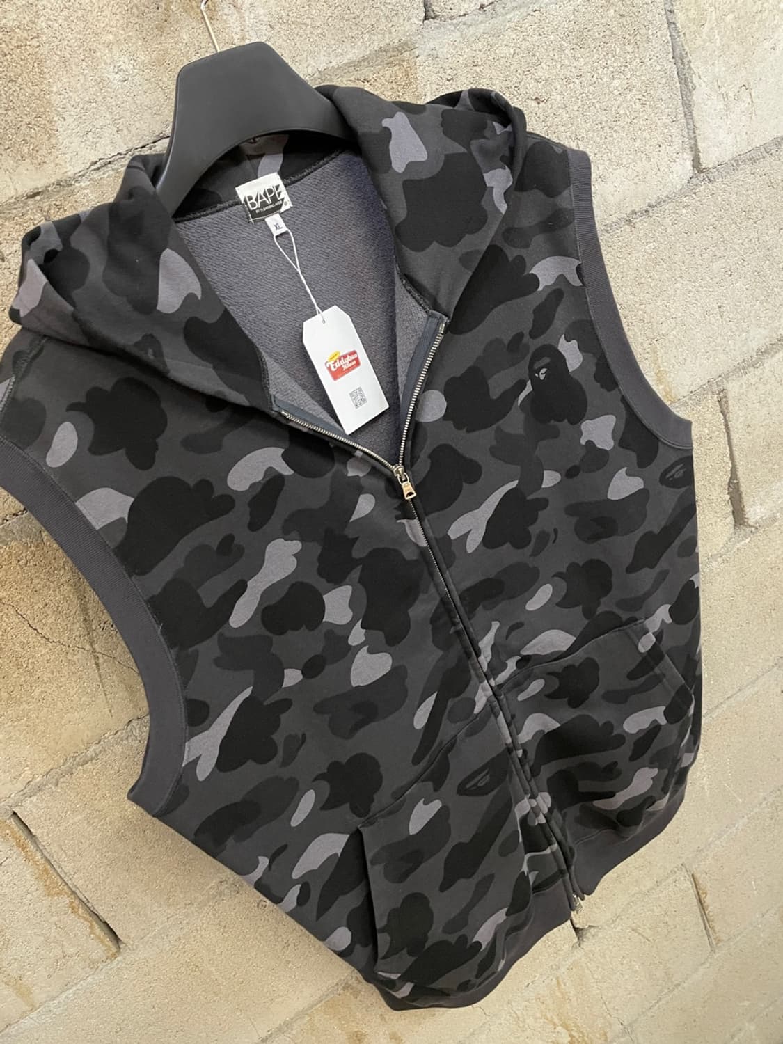 베이프 흑계 카모 후드집업 조끼 상품이미지3