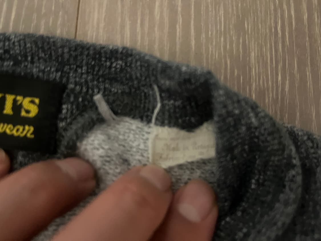 lvc 맨투맨 판매 상품이미지3