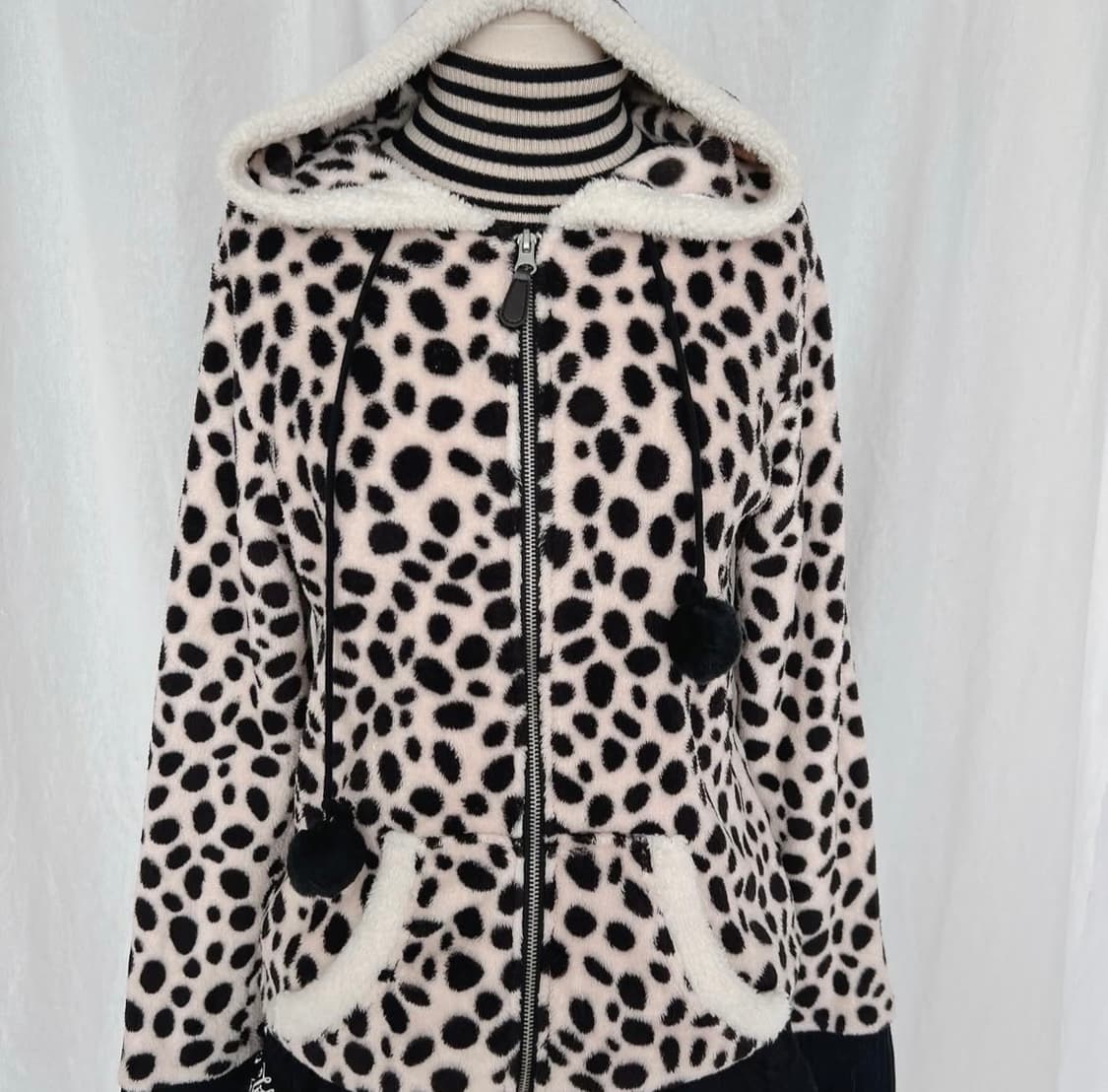 빈티지 호피 털 폼폼이 후드집업 상품이미지2