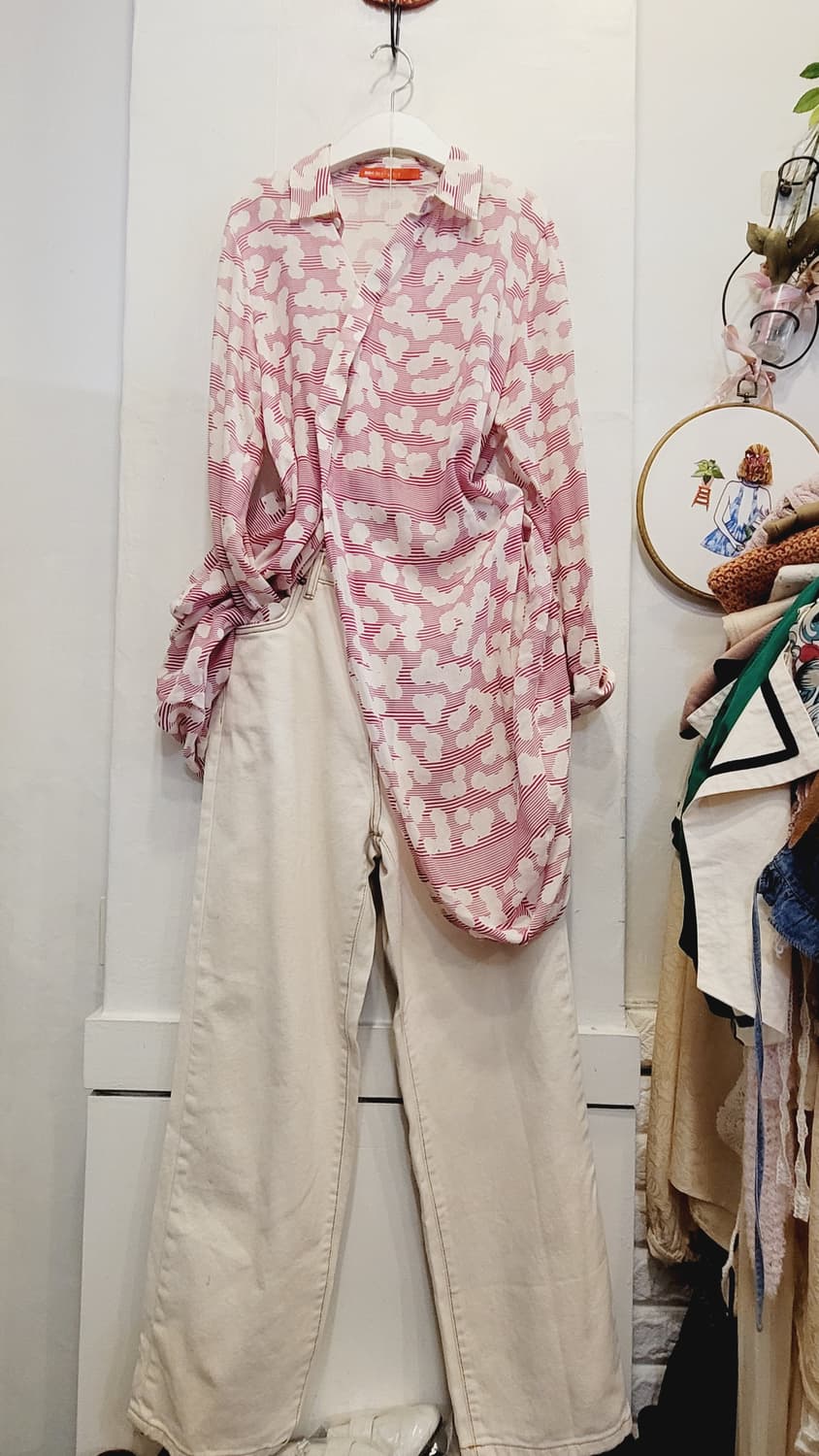 mint designs 유니크 셔츠.le 연베이지 스티치 팬츠 상품이미지1