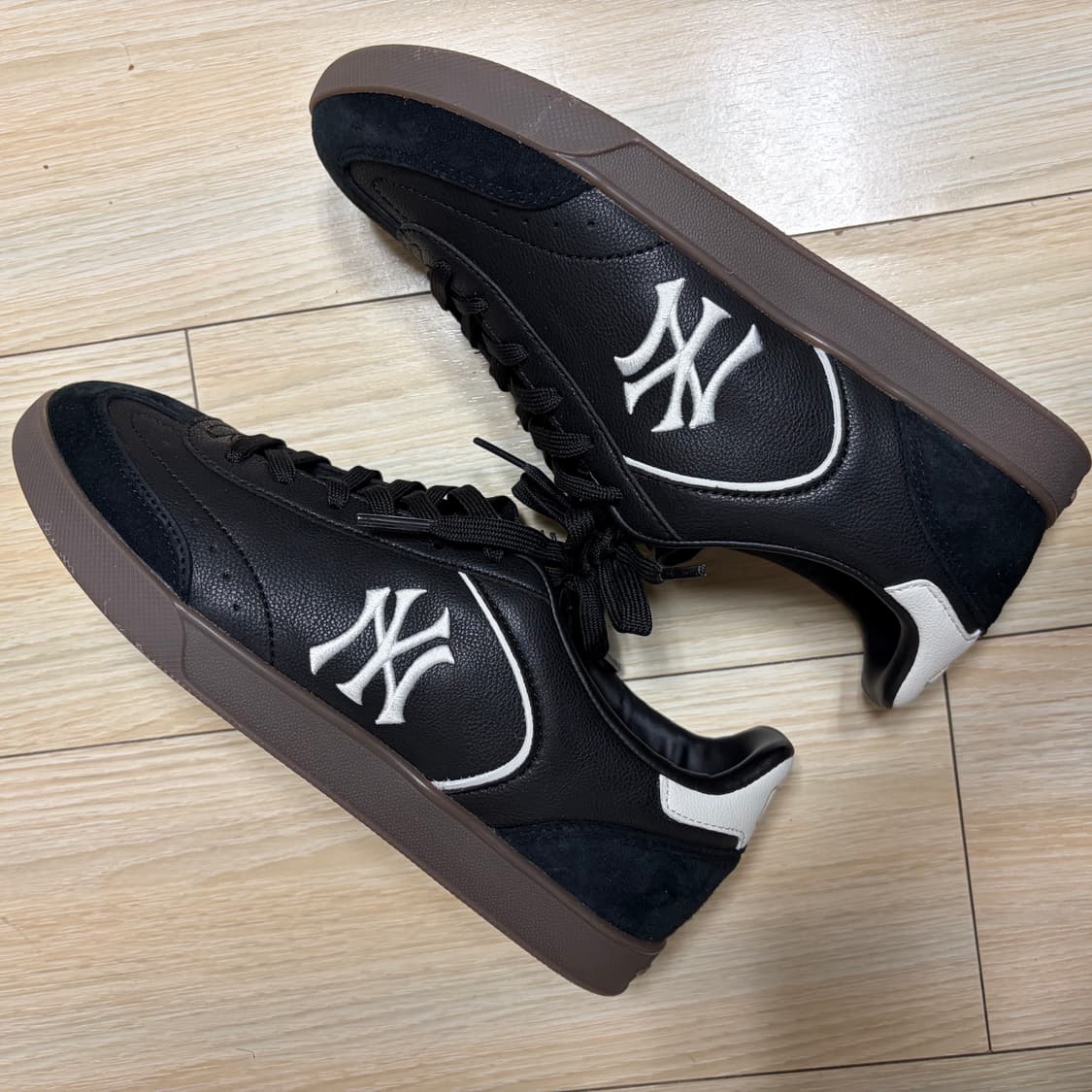 택포🖤 MLB 클러비 NY 뉴욕양키스 240 거의새것 상품이미지7