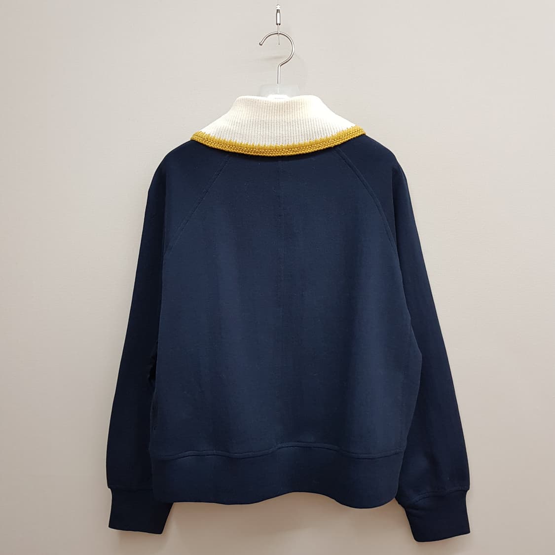 한섬 SJSJ 2022 배색 니트 카라 스웻셔츠 F85사이즈 상품이미지4