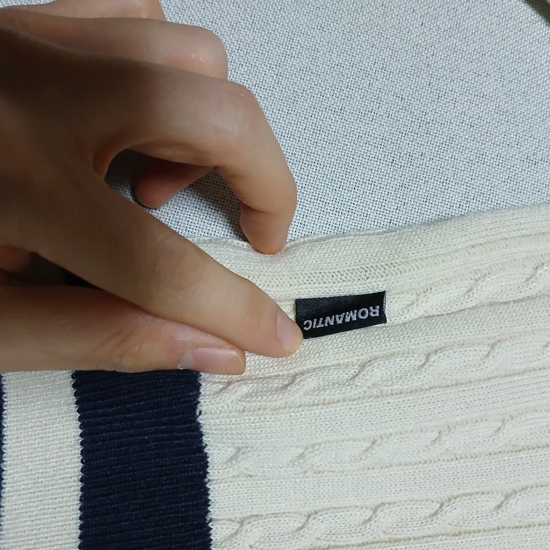 로맨틱크라운 니트 가디건 우먼 자켓 상품이미지9