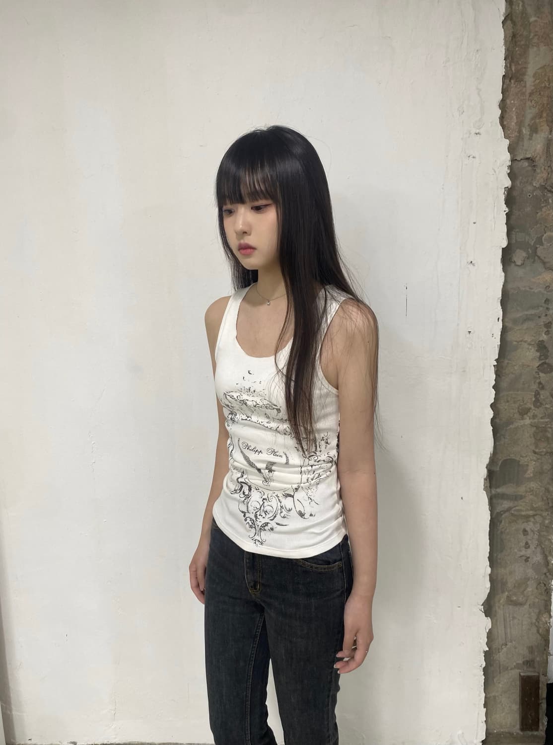 필립 플래인 핸드 페인팅 슬리브리스 상품이미지2