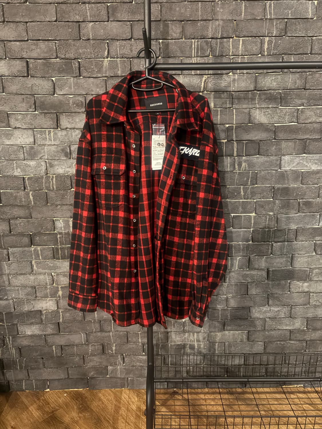 [새상품/XL] 버커루 오버핏 체크남방 상품이미지1