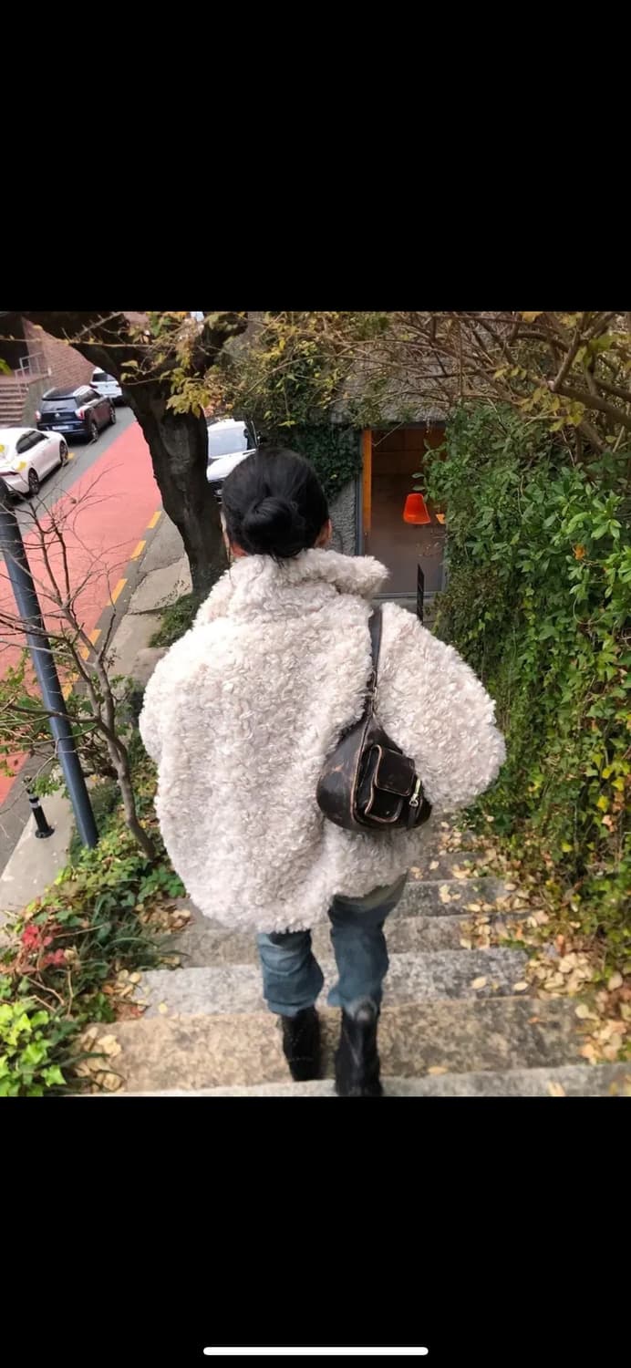 오솔 뽀글이 퍼 자켓 아이보리 상품이미지5