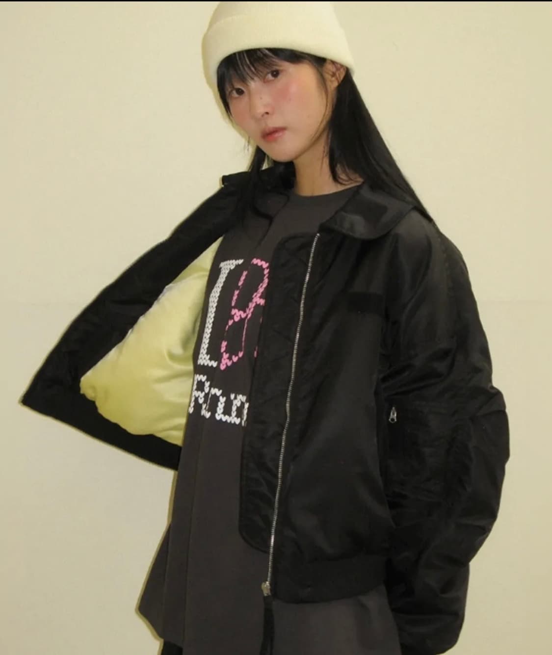 INNER POINTED BOMBER MA-1 JUMPER BLACK 상품이미지1