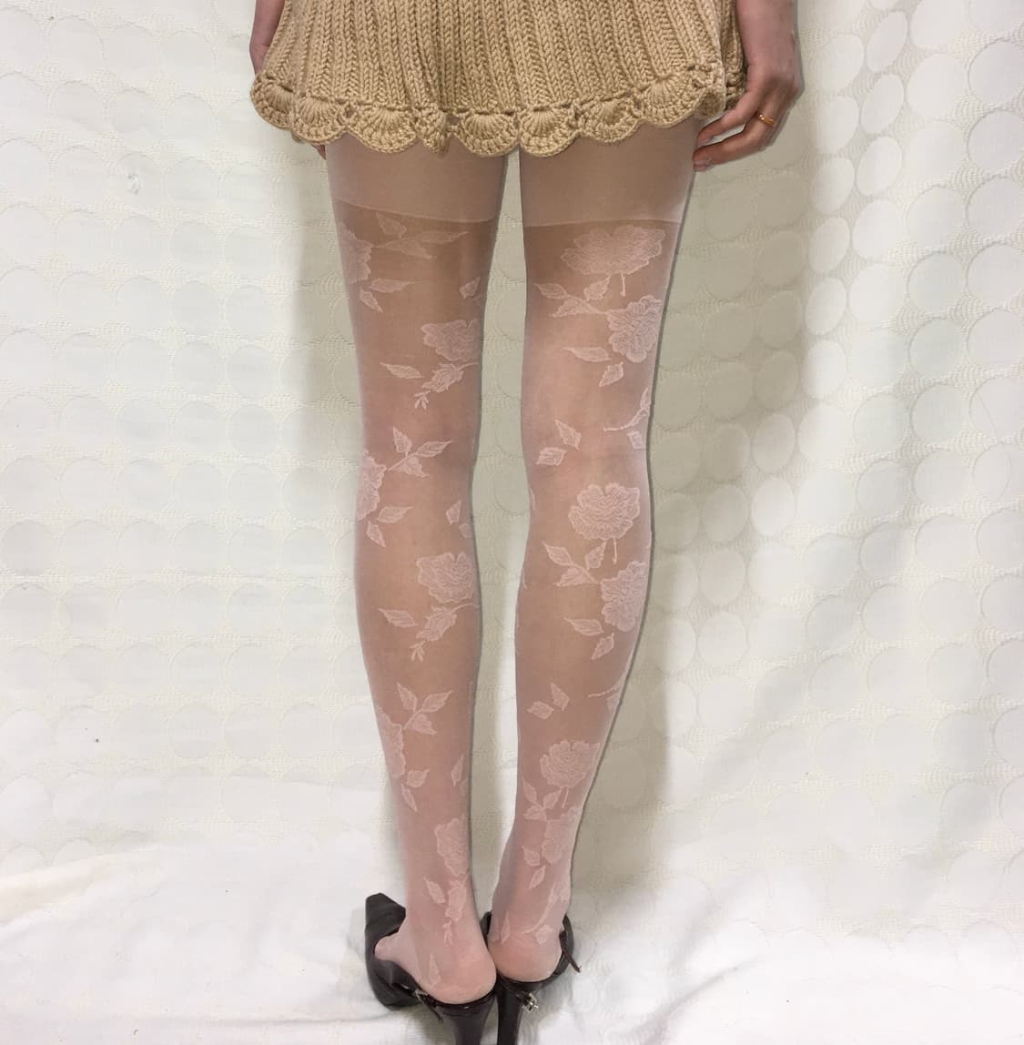 새상품 핑크 얇은 로즈 자카드 스타킹 상품이미지1