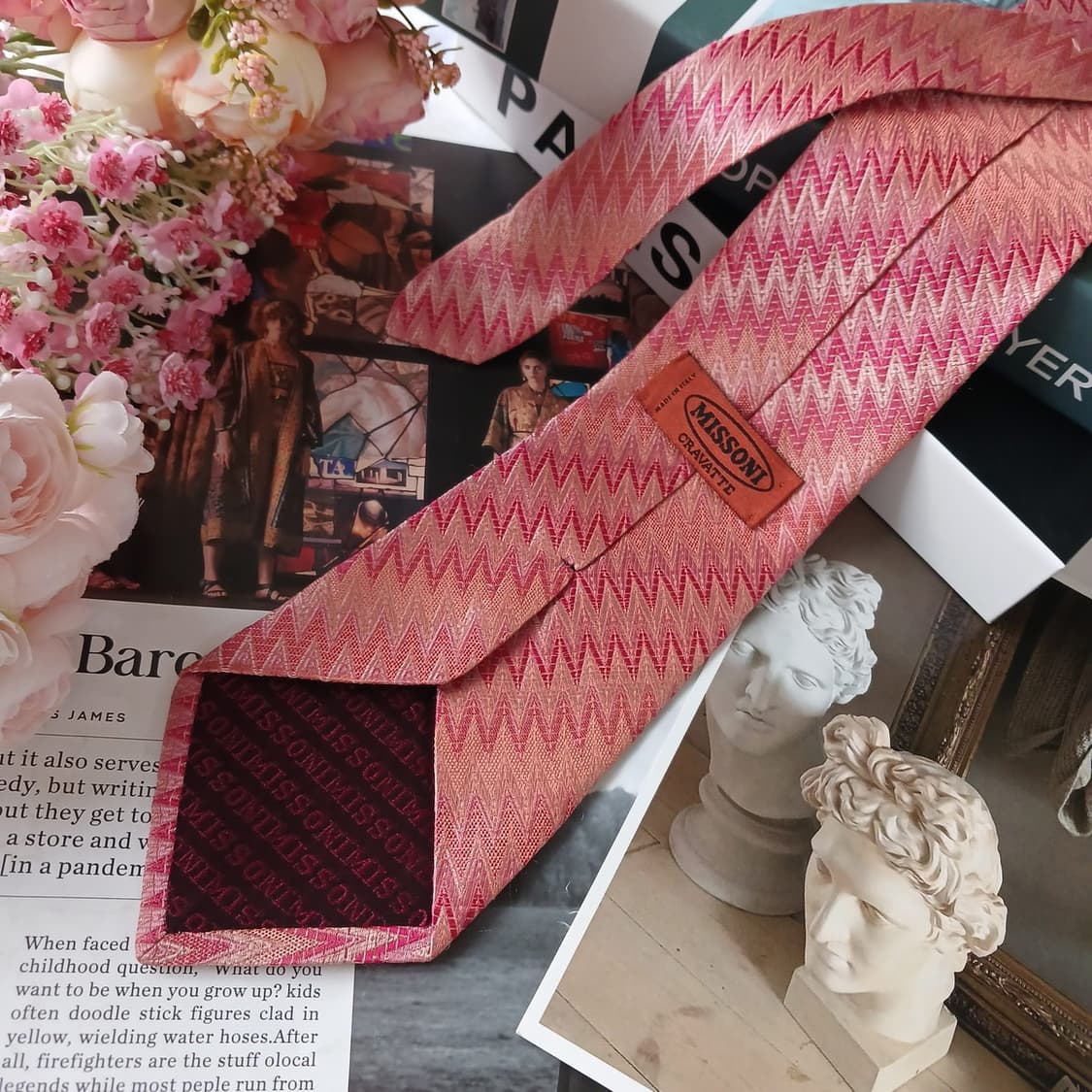 미쏘니 실크 핑크 지그재그 패턴 넥타이 9.7cm A+~A등급 E926
 상품이미지5