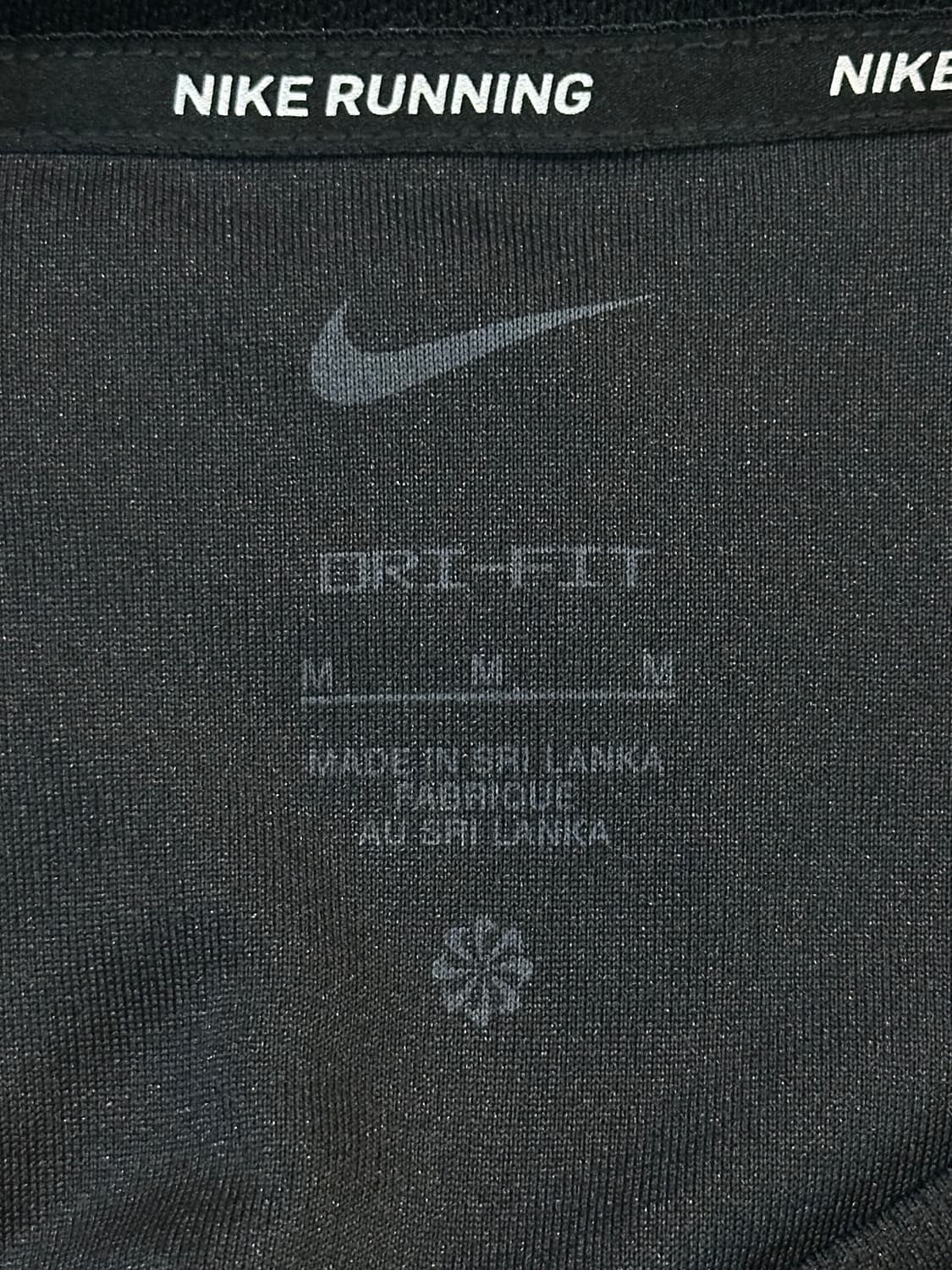 나이키 드라이핏 스우시 기능성 긴팔 티셔츠 블랙 상품이미지4