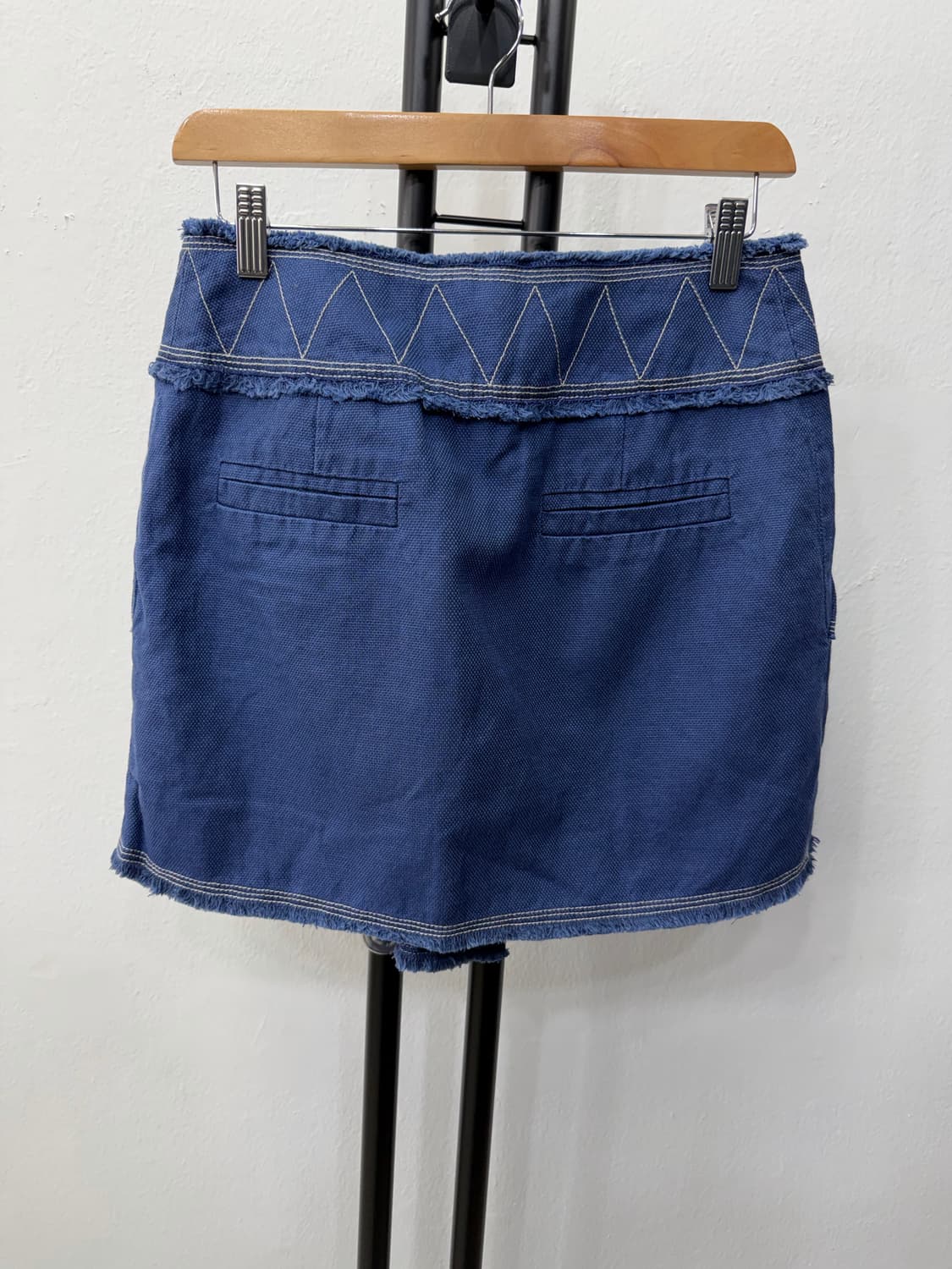 정품) BIRD 버드 한섬 데님느낌 컷오프 스커트 67(28) 상품이미지5