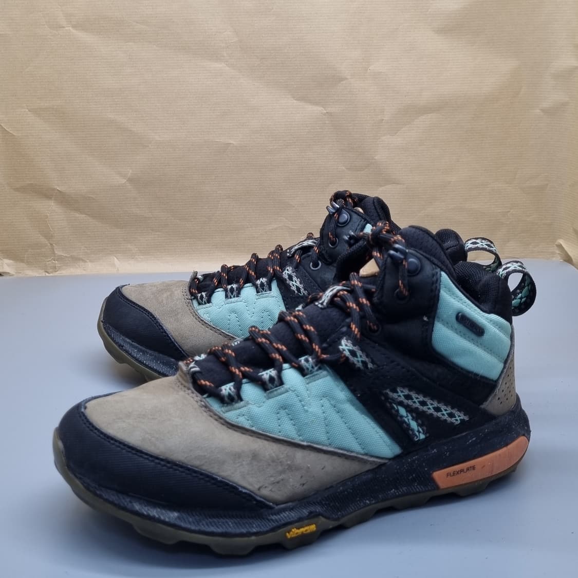 머렐 워터프루프 여성등산화240 상품이미지1