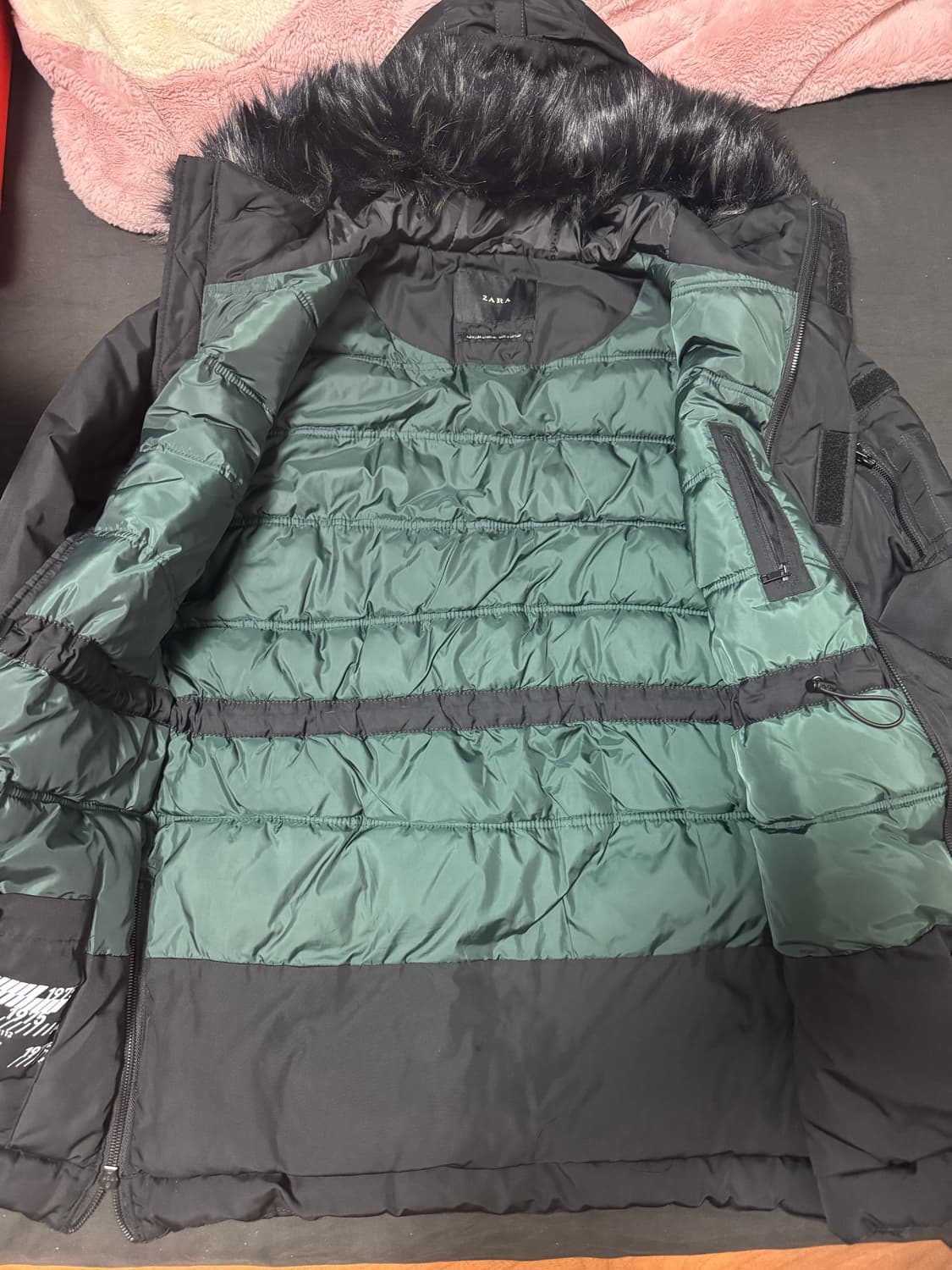 정품중고 자라 n3b 스타일 파카패딩자켓 블랙 M(실사이즈105정도) 상품이미지3