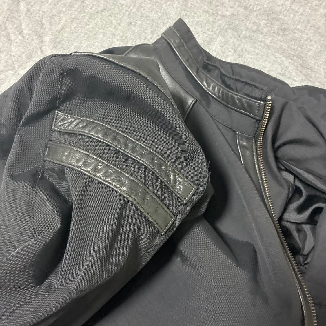 캘빈클라인 블랙 봄버 자켓 상품이미지5