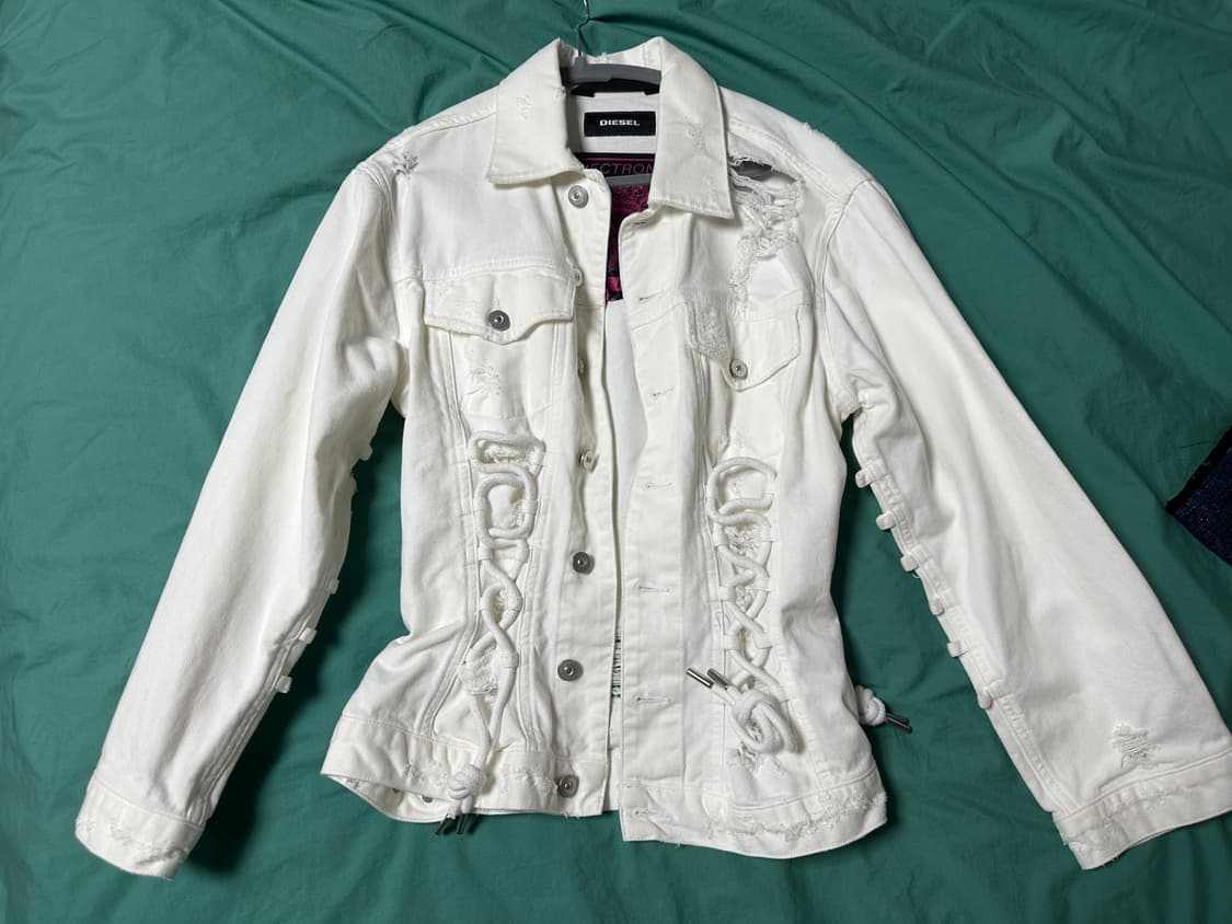 디젤 디스트로이드 화이트 데님 면 자켓 상품이미지1
