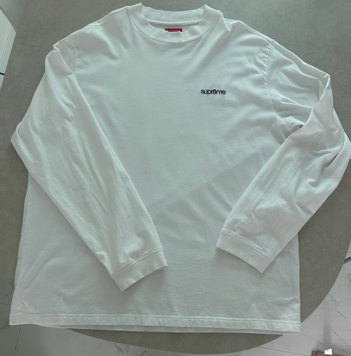 슈프림 모크넥 롱슬리브 화이트 에 상품이미지1