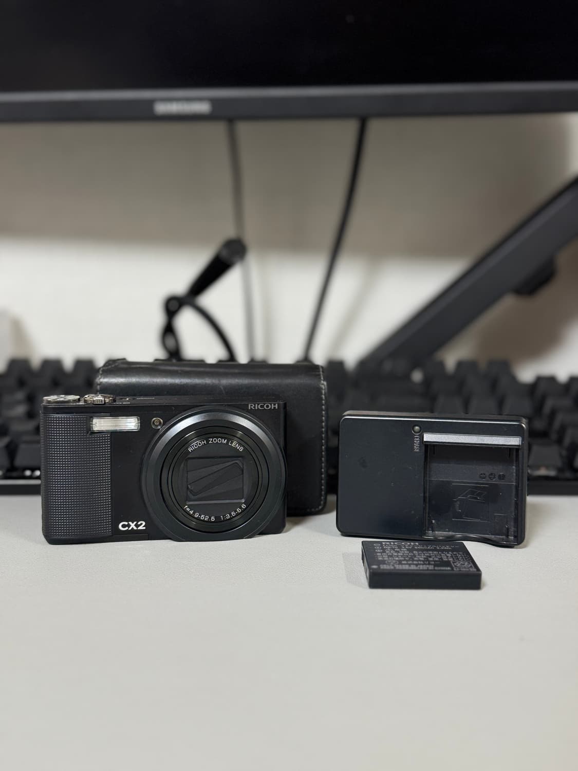 📸 리코 RICOH CX2 블랙 (필카색감/전용케이스) 상품이미지2