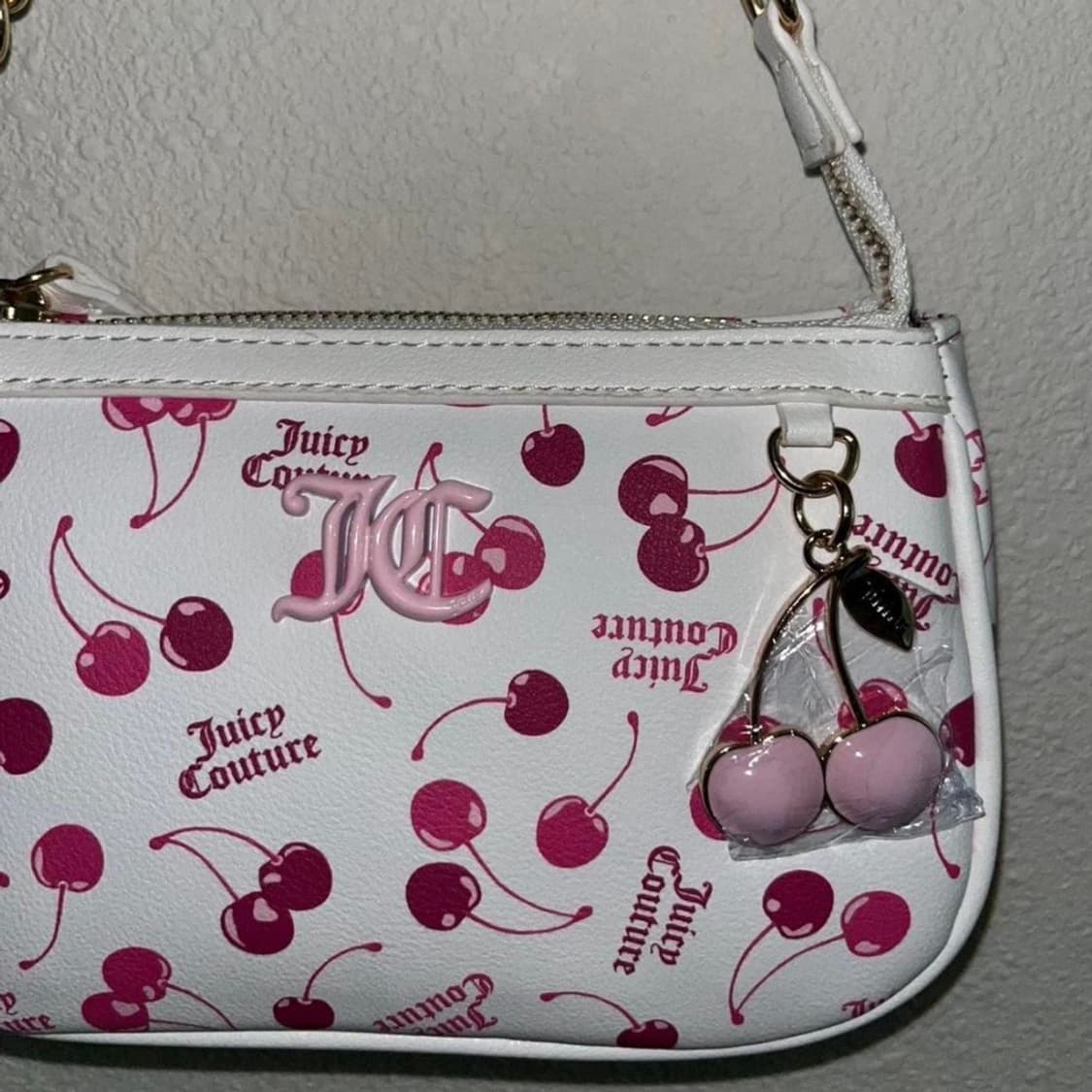 쥬시꾸뛰르 체리 참 미니백 상품이미지4