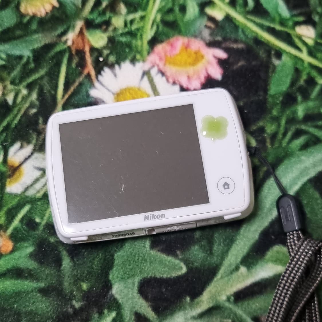 니콘 쿨픽스 s01 상품이미지2