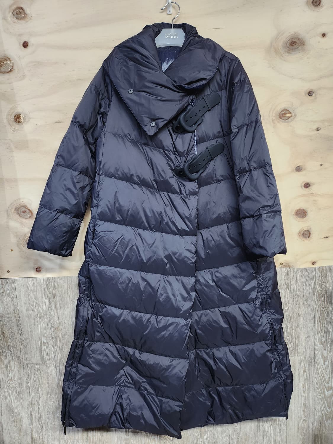 833) 엠포리오아르마니 리버시블 롱 덕다운패딩 상품이미지1