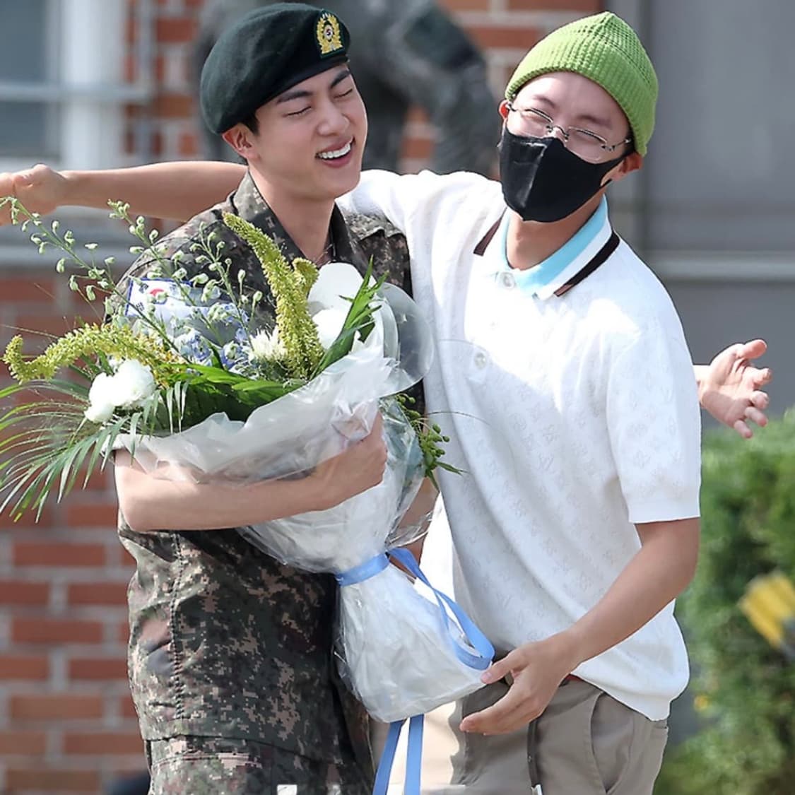 [A+급/XL] 루이비통 모노그램 반팔 카라티 화이트 상품이미지8