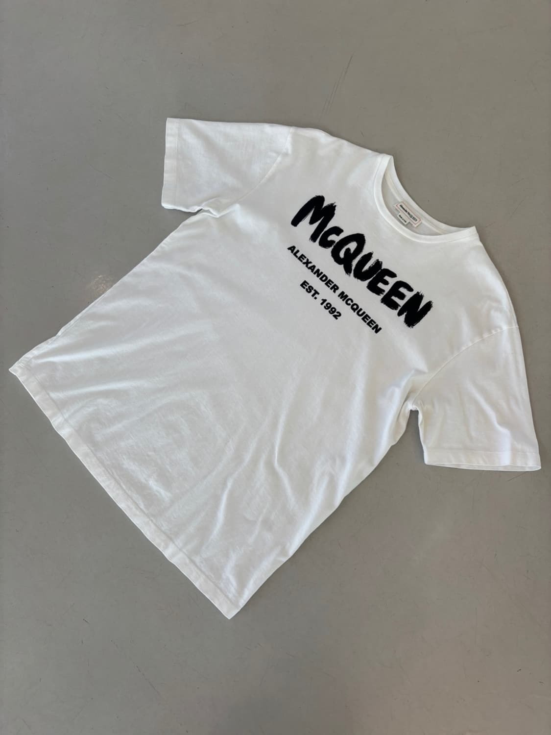 Alexander Mcqueen Round T 상품이미지3