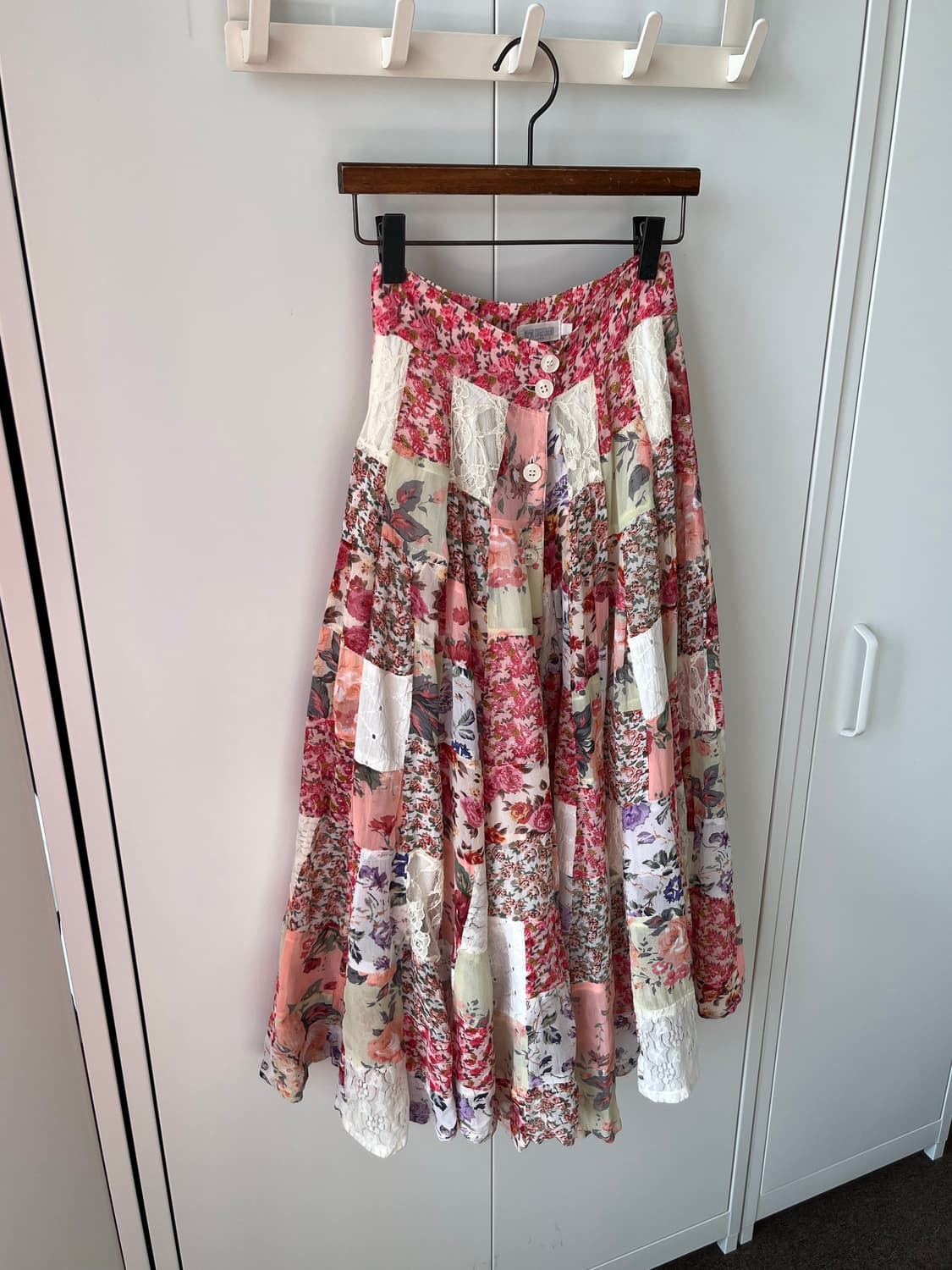 Togetheri 잔꽃 패치워크 레이스 스커트 상품이미지3