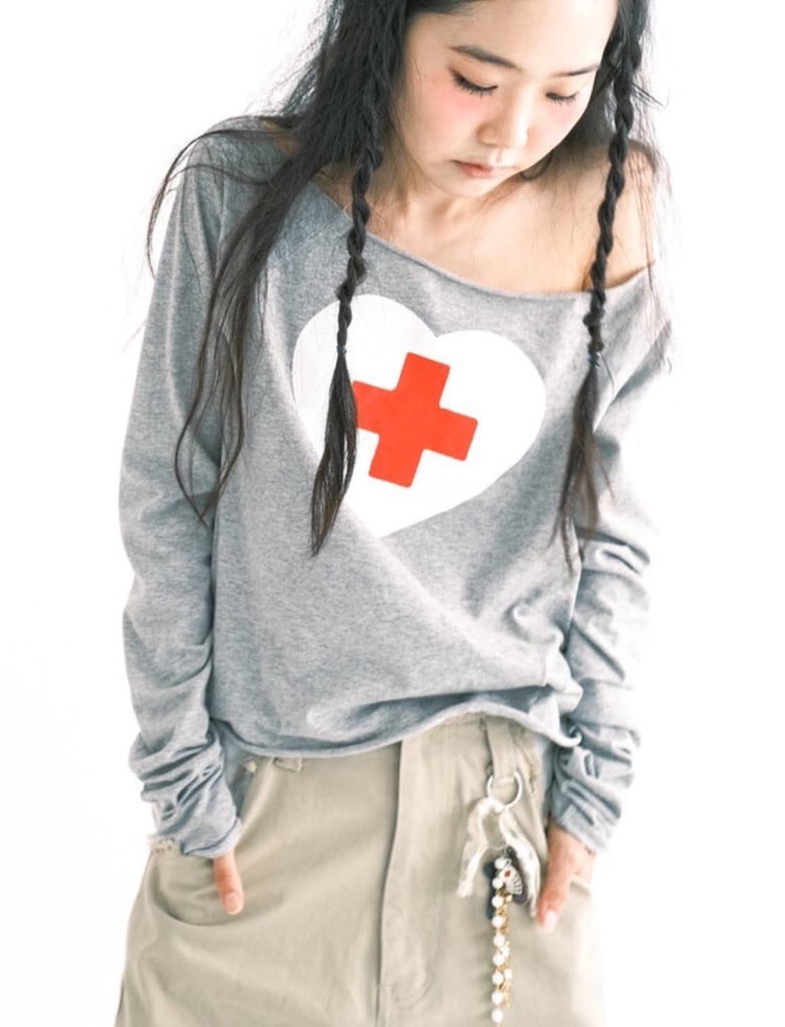 샵페어리 cherish heart cut-off t-shirt 상품이미지1