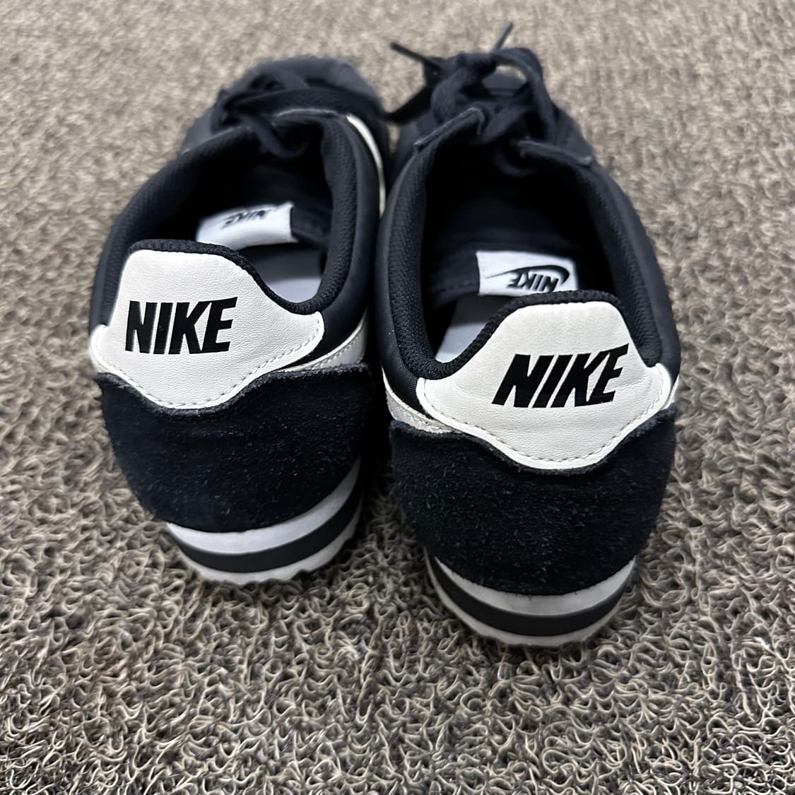 NIKE 나이키 코르테즈 스웨이드 나일론 검흰 280 상품이미지5