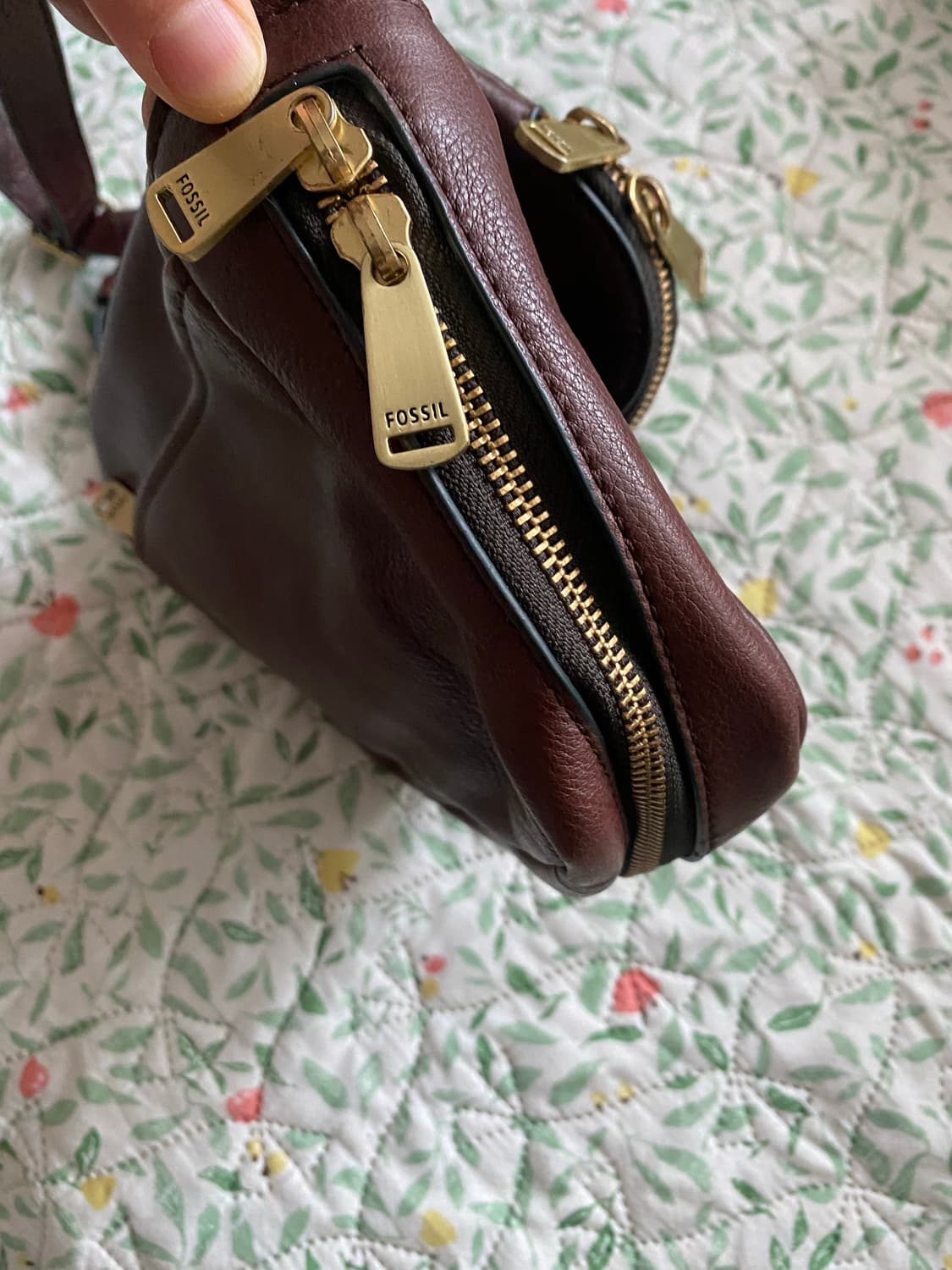 파슬 브라운 가죽 크로스백 상품이미지4