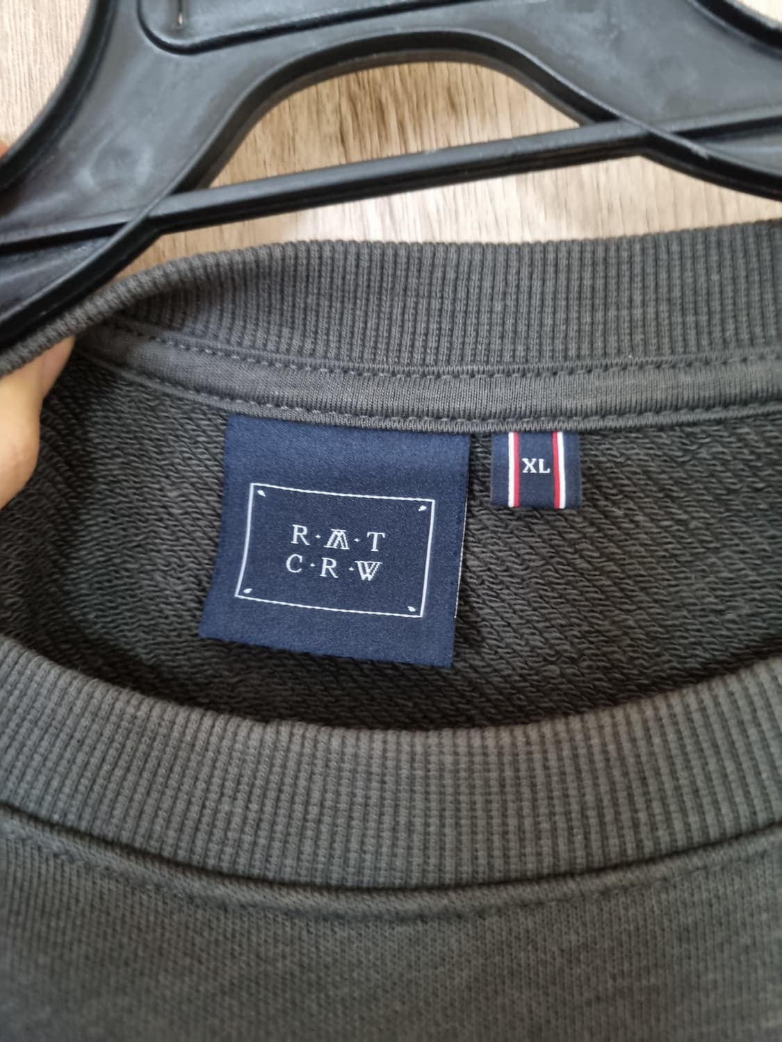 로맨틱크라운 프린팅맨투맨 상품이미지4